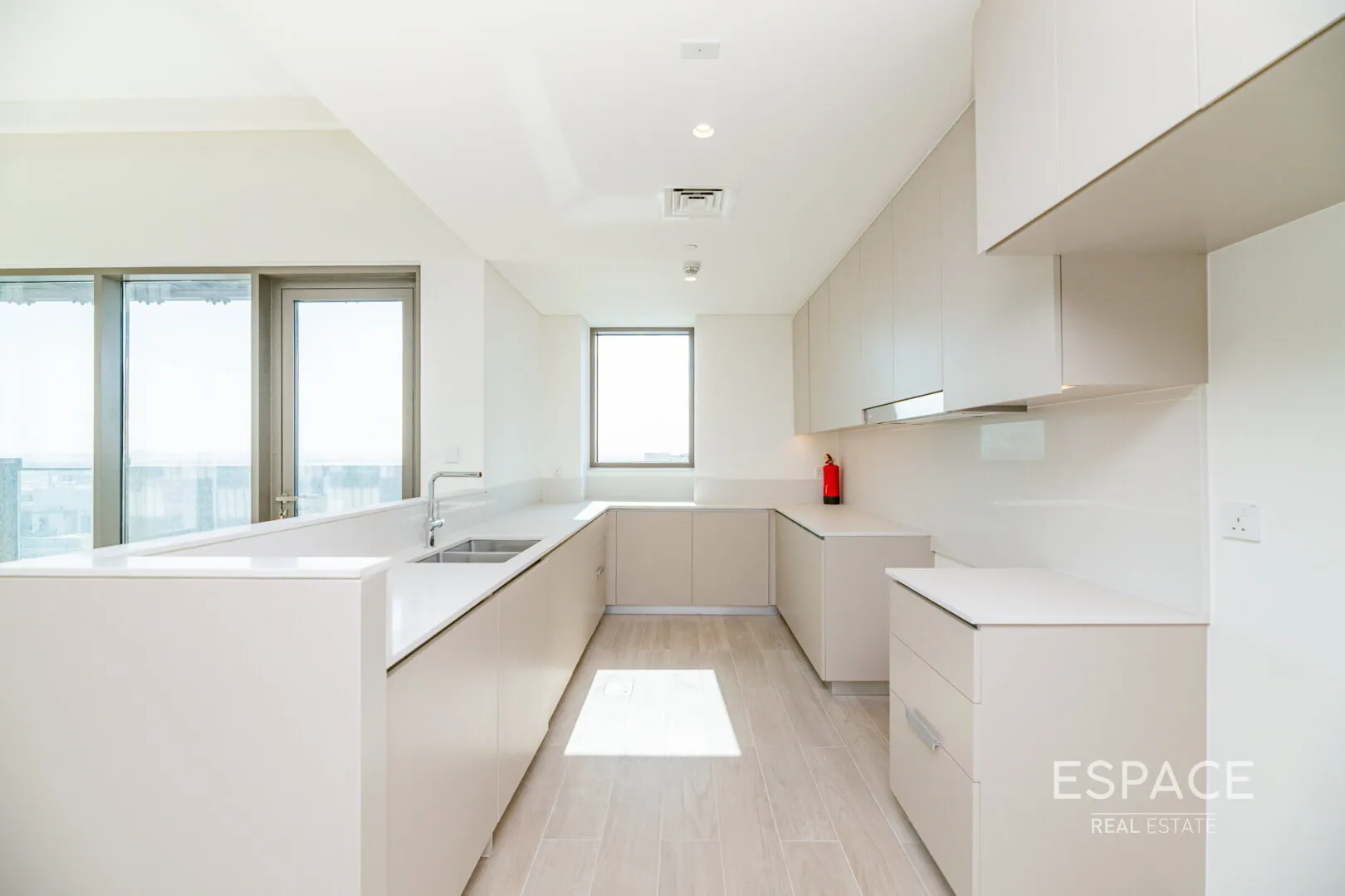 single static gallery