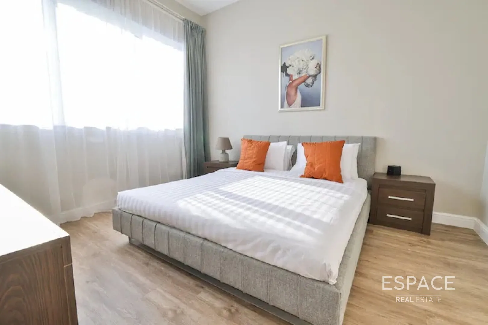 single static gallery