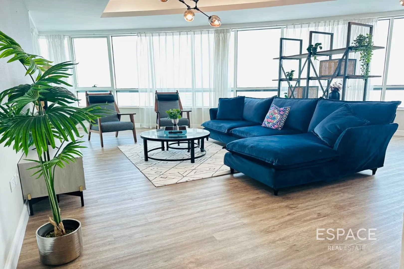 single static gallery