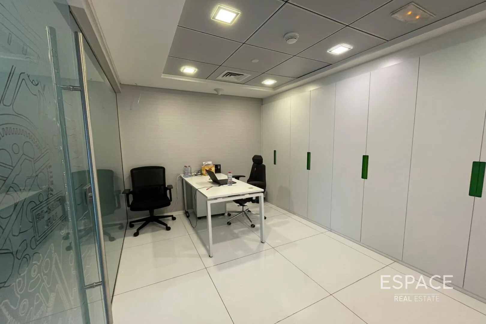 PropertiesGalleryCamera