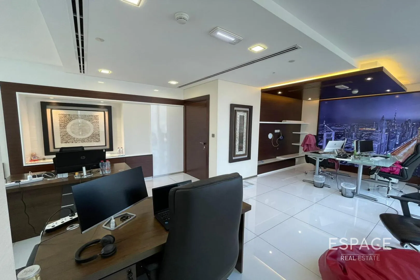 single static gallery