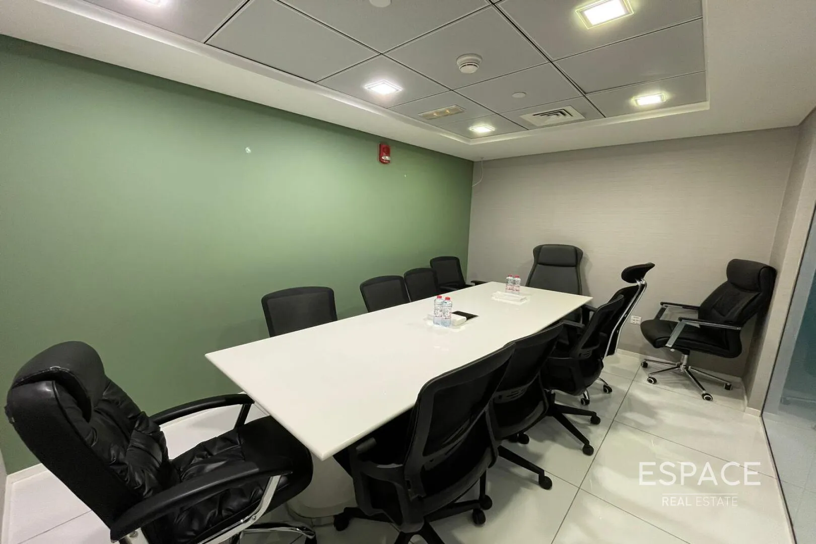 single static gallery