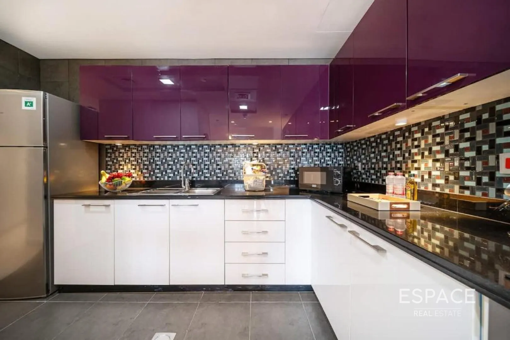 single static gallery