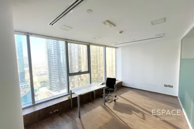 Platinum Tower (Pt Tower), Jumeirah Lake Towers, Dubai - Espace