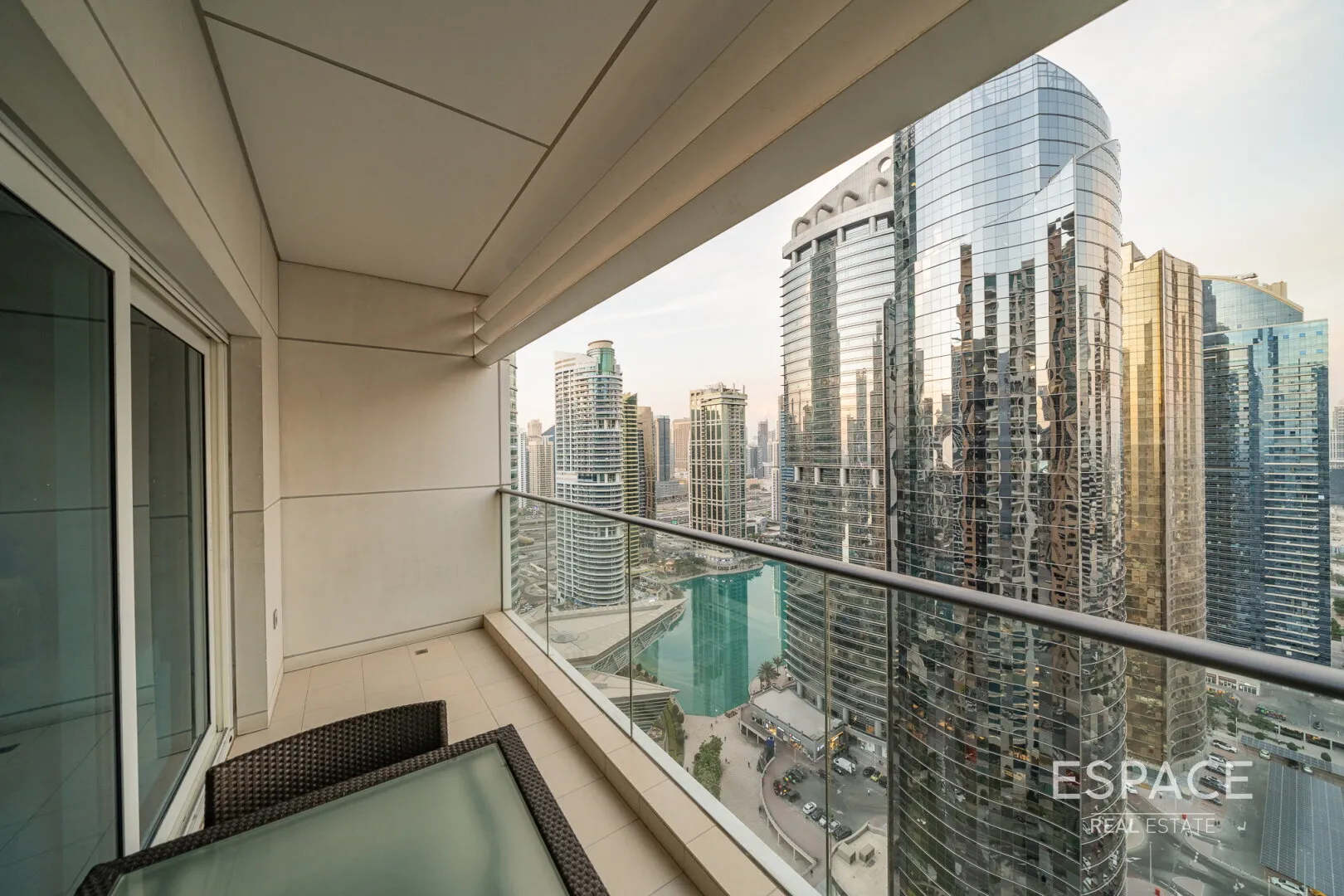 PropertiesGalleryCamera