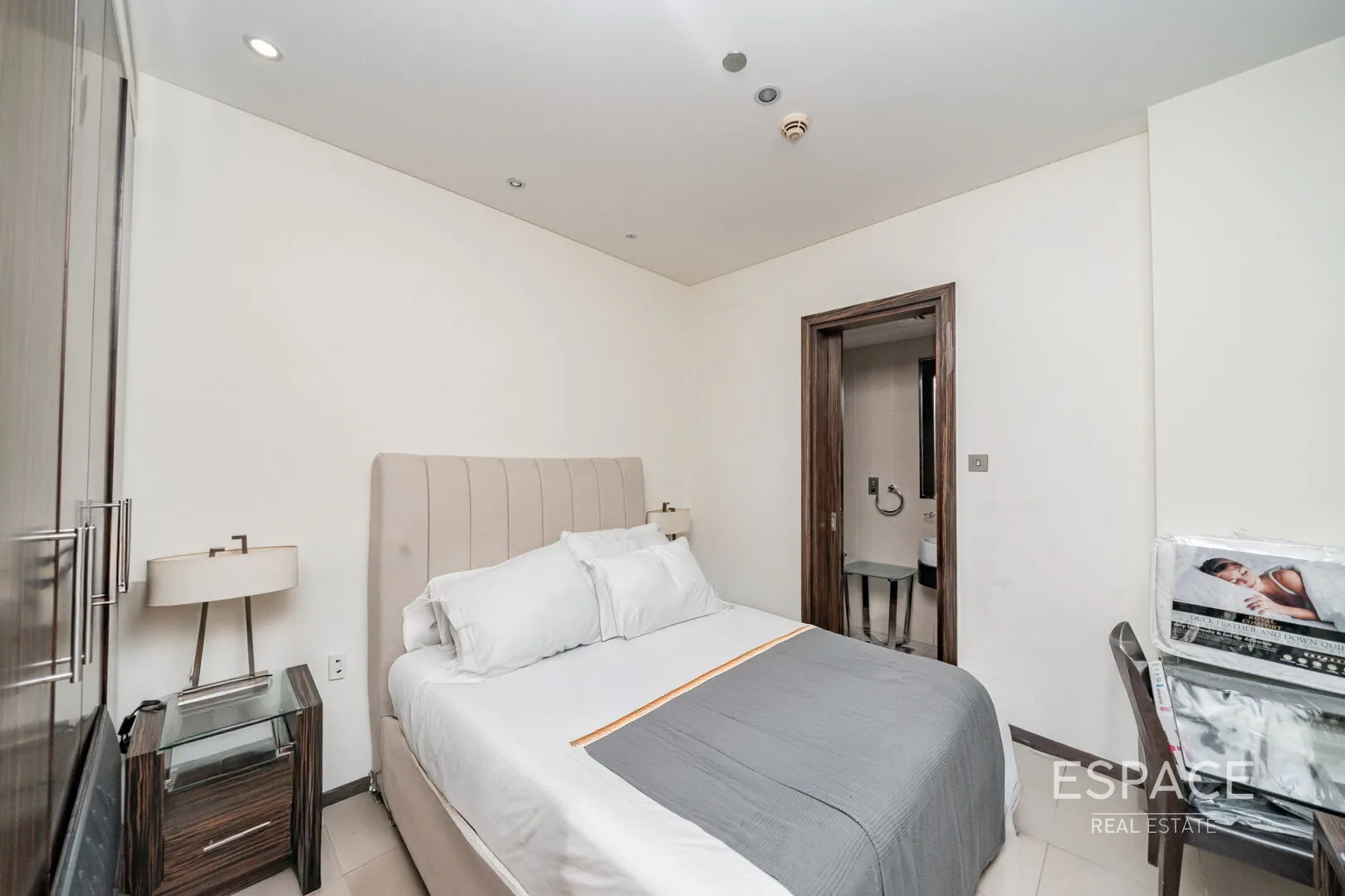 PropertiesGalleryCamera