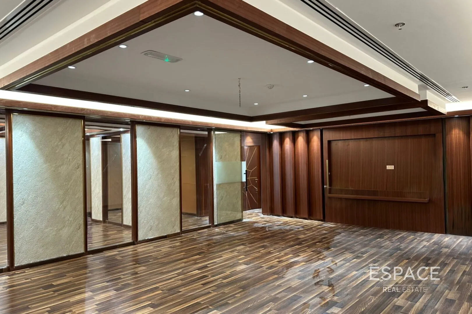 single static gallery