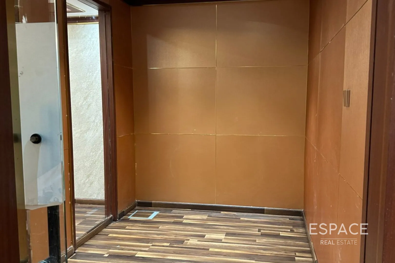 PropertiesGalleryCamera