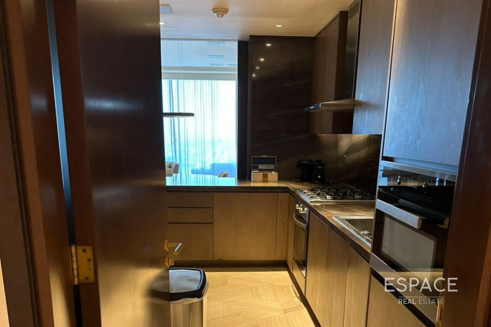 single static gallery