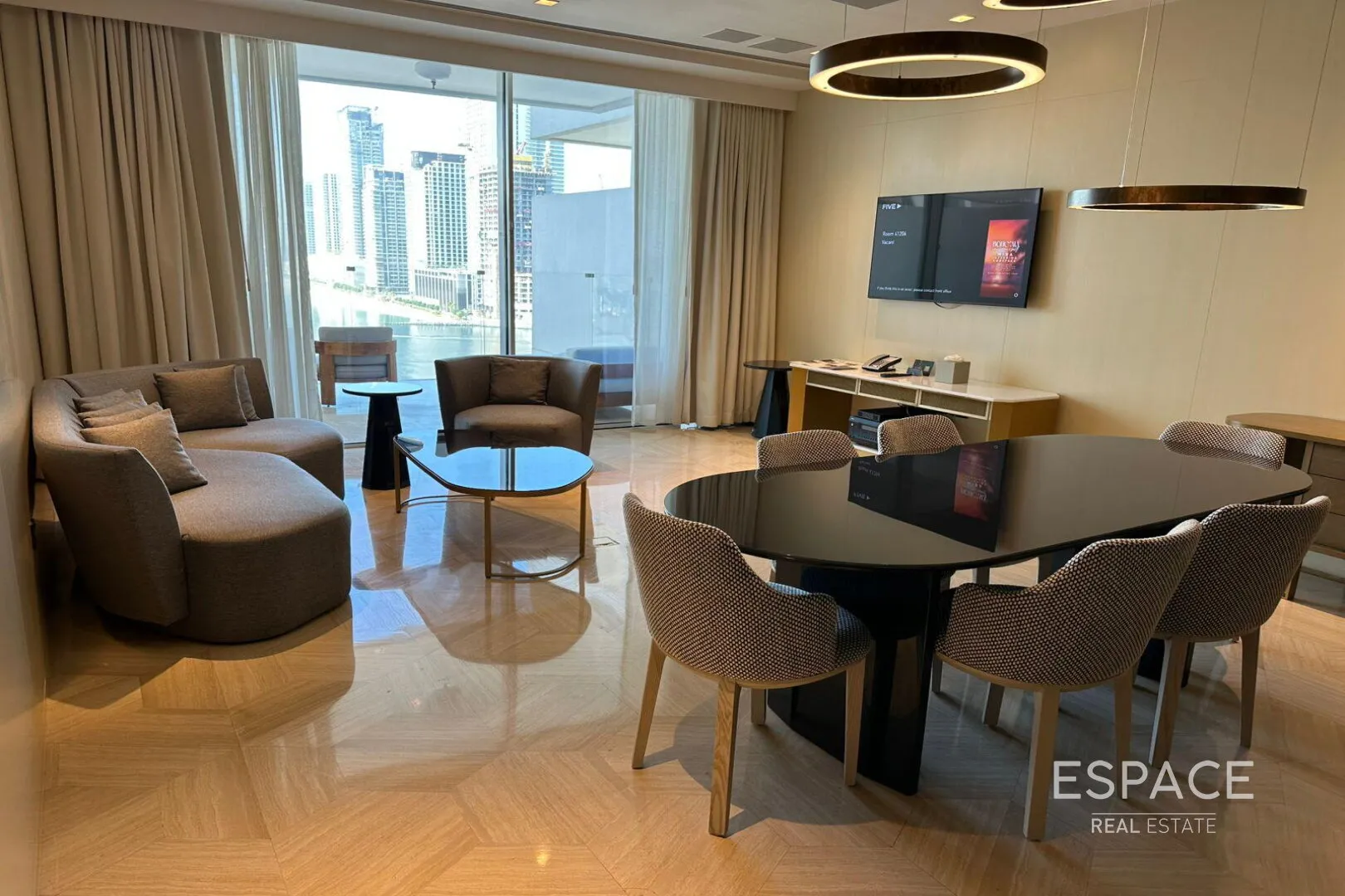 single static gallery