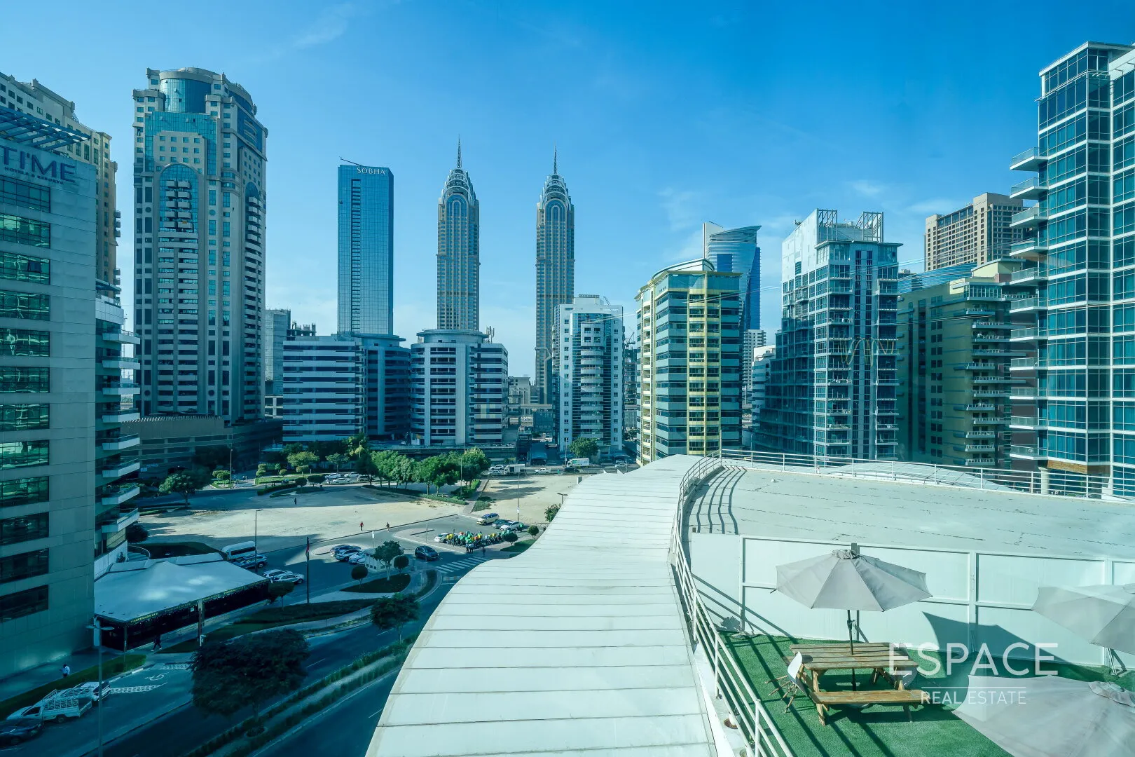 PropertiesGalleryCamera