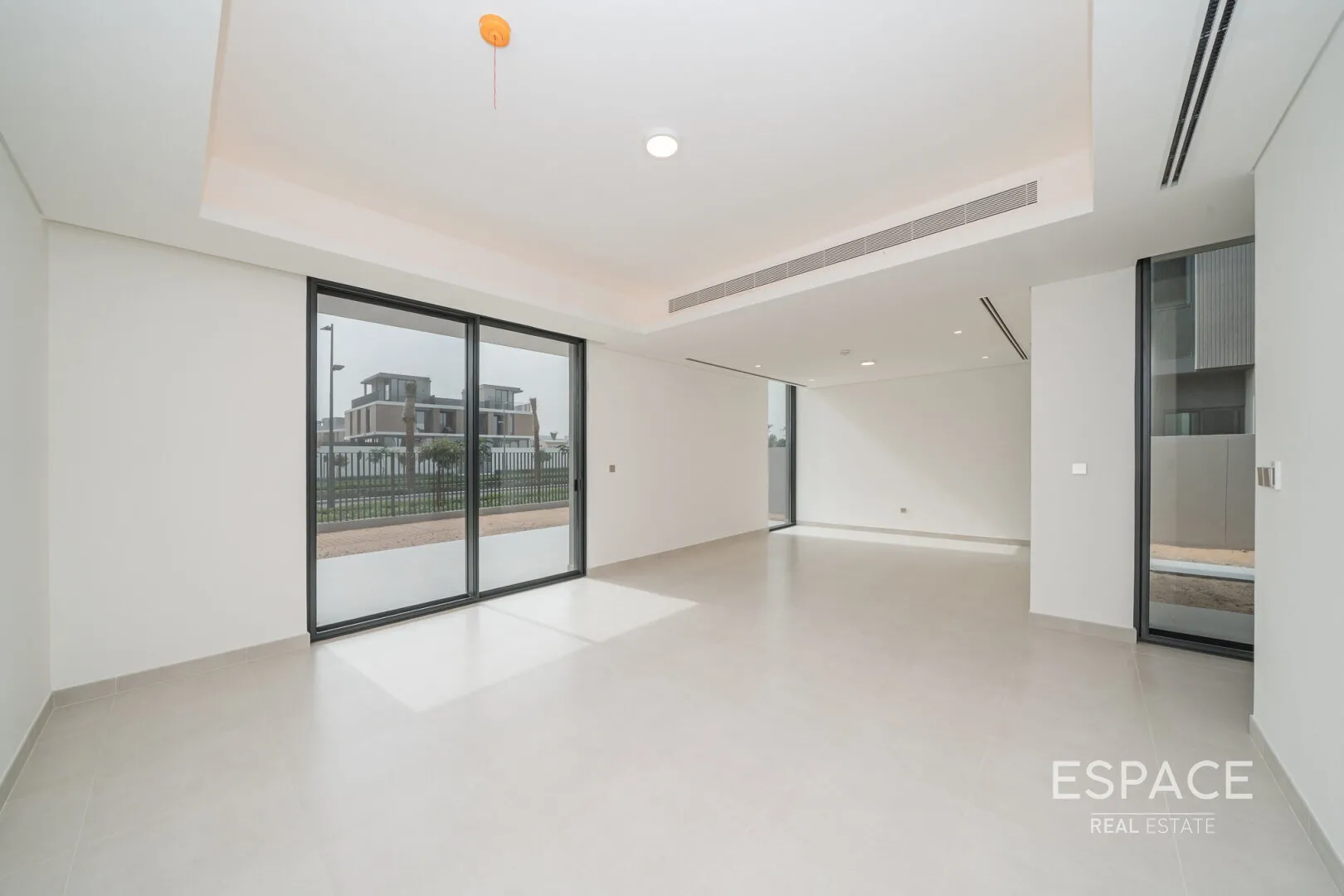 single static gallery