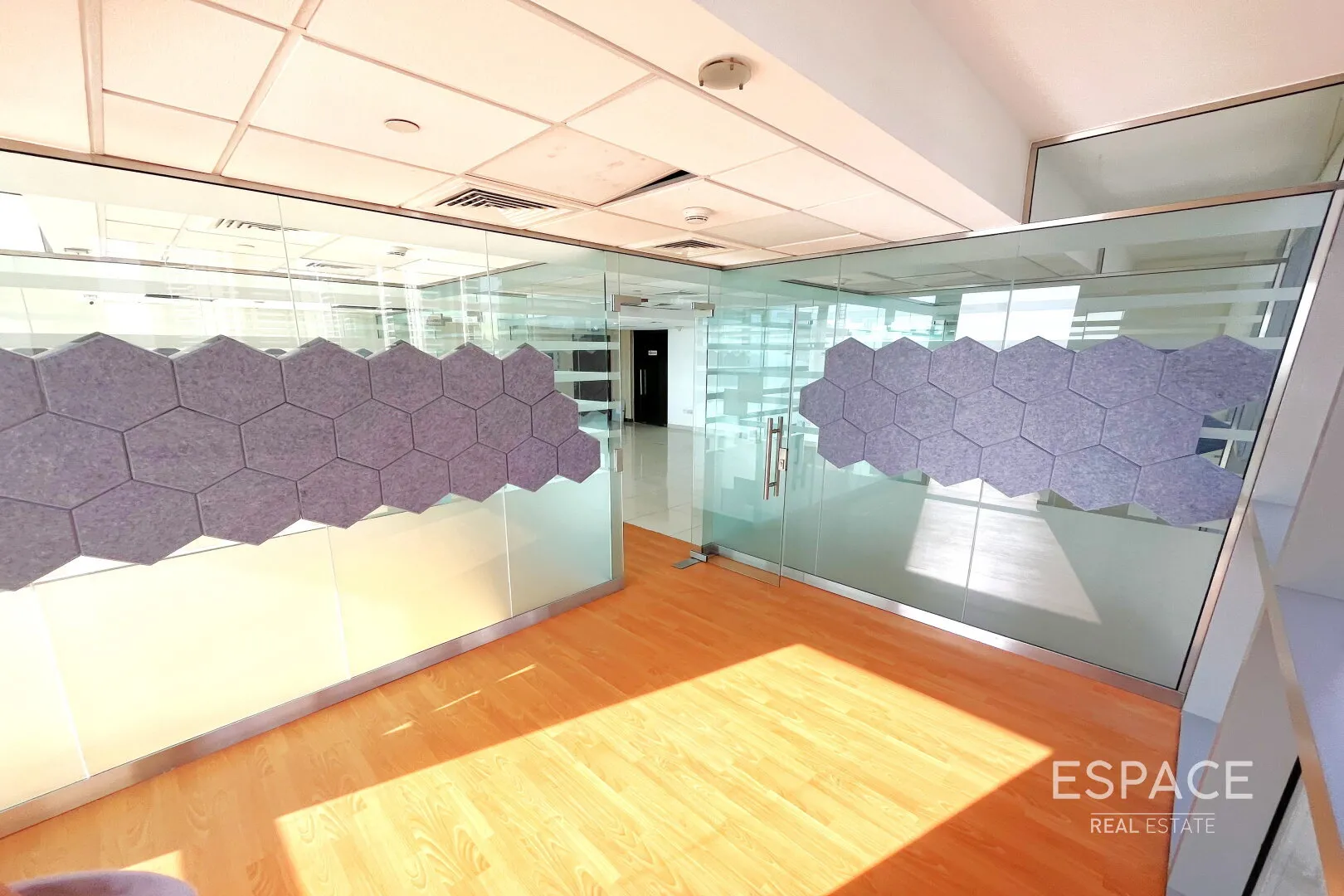 PropertiesGalleryCamera