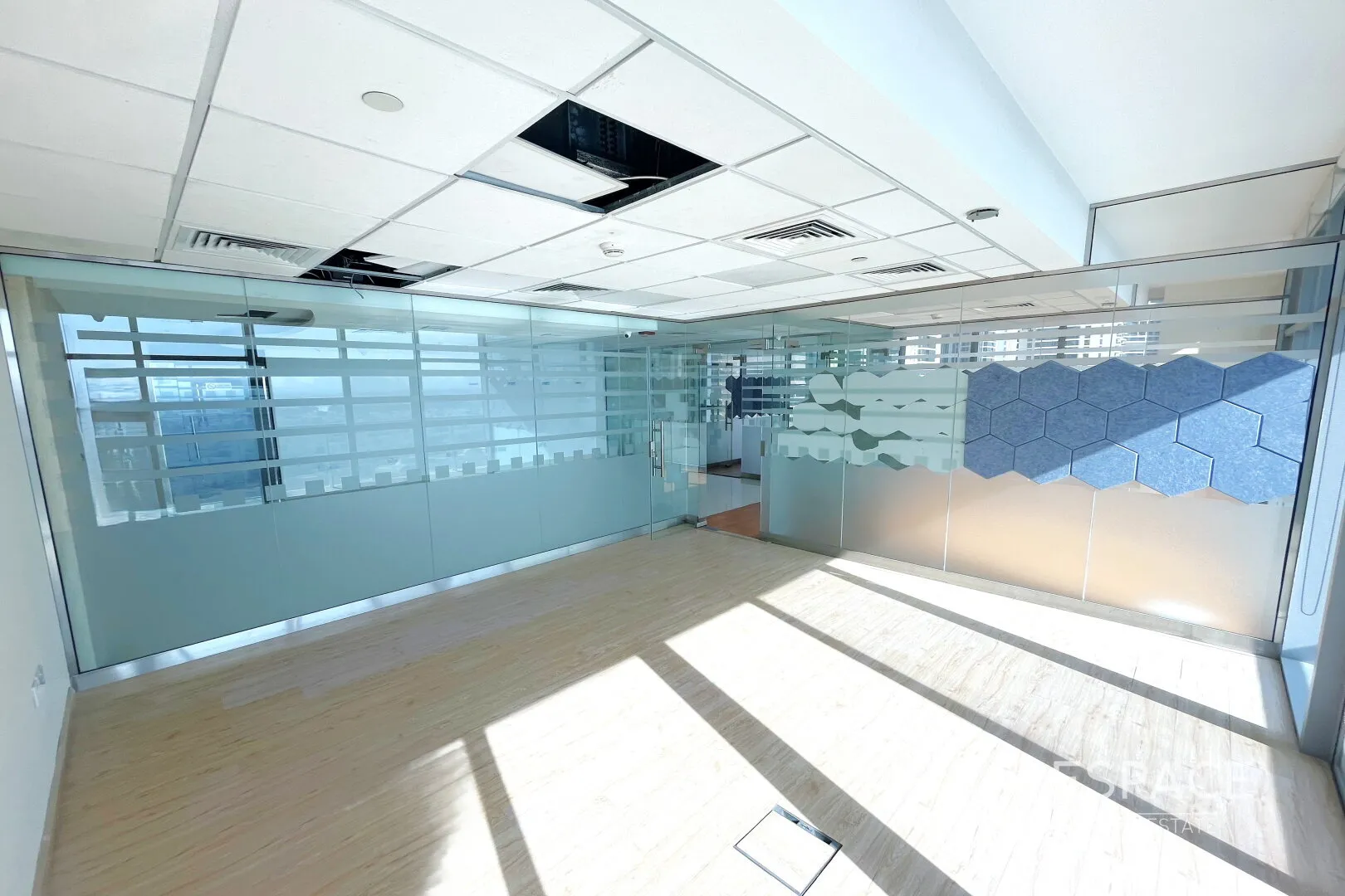 single static gallery