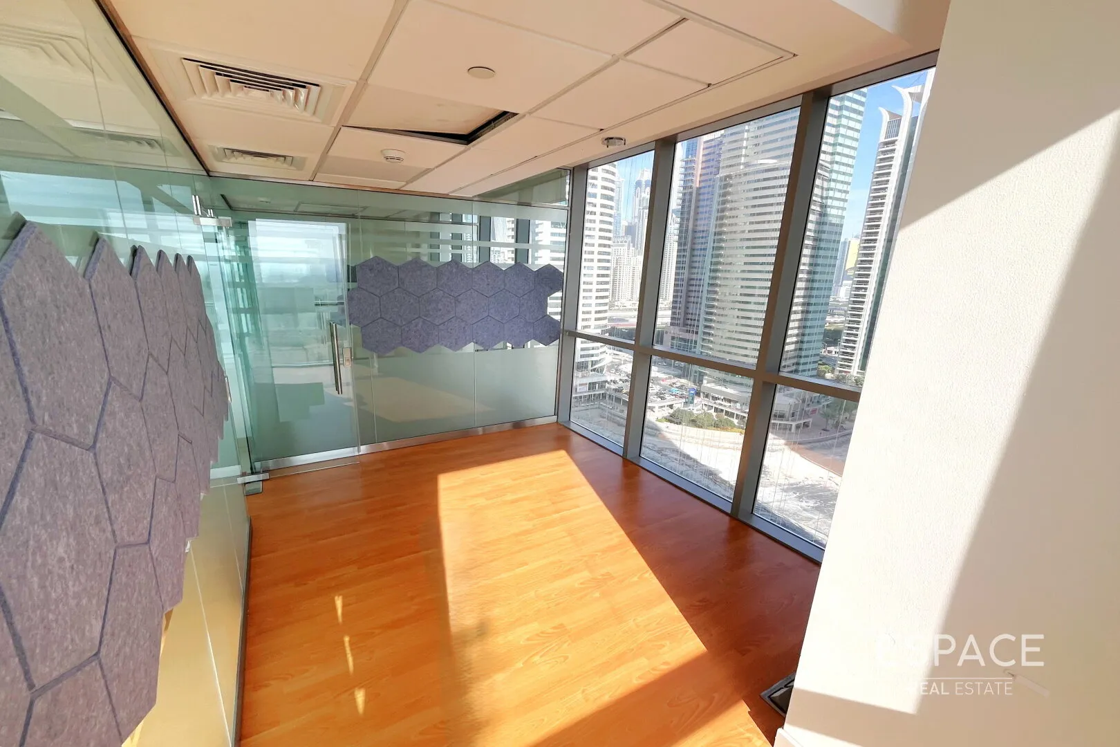 PropertiesGalleryCamera