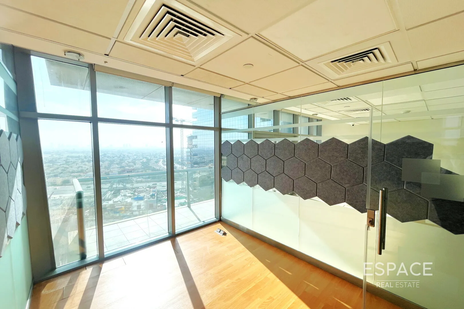 PropertiesGalleryCamera