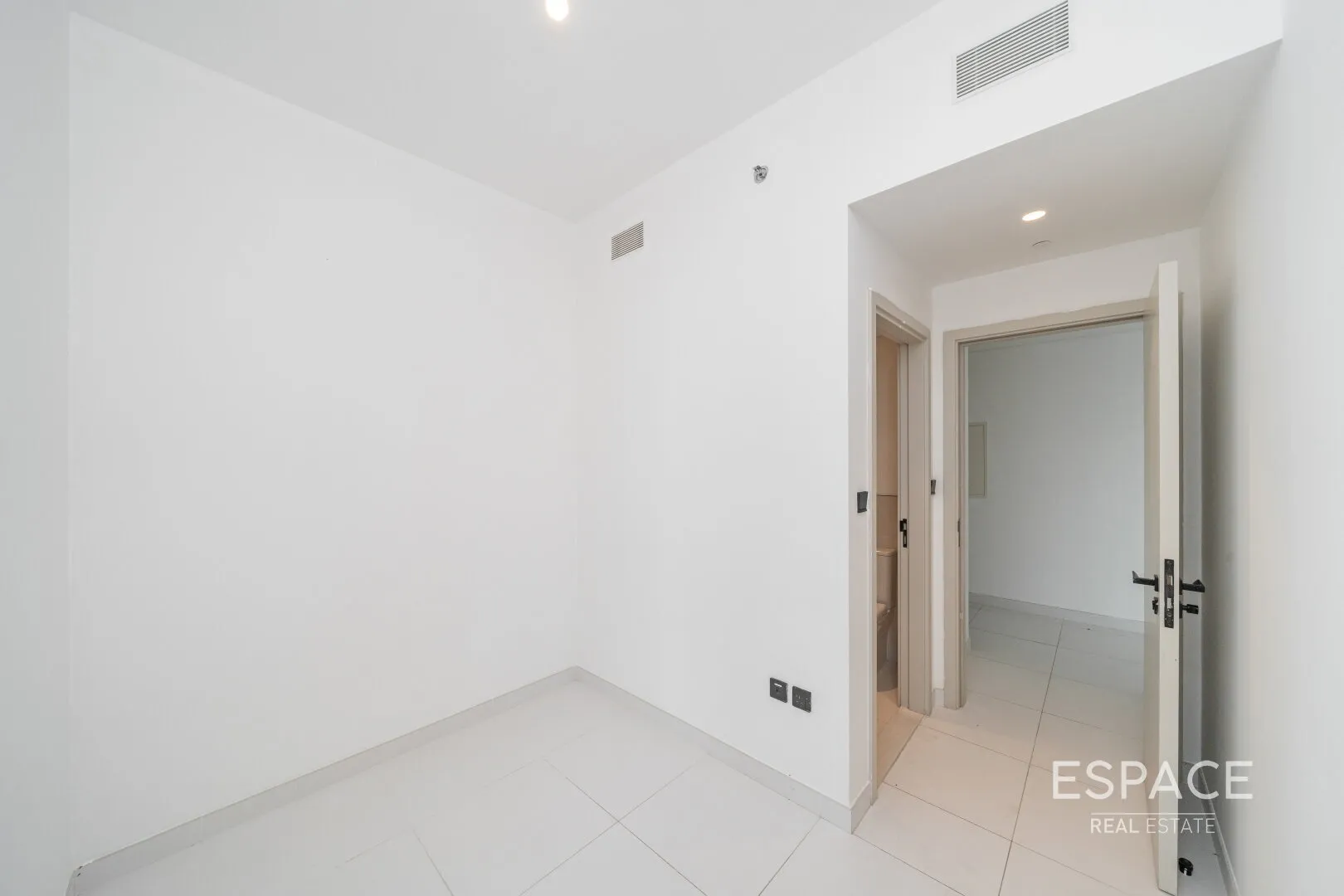 single static gallery