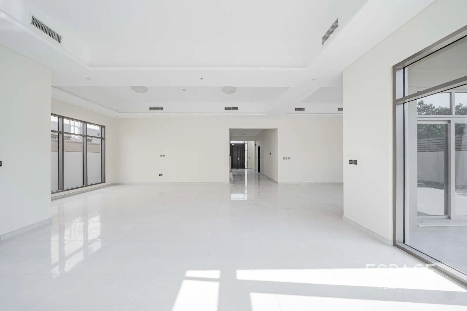 single static gallery