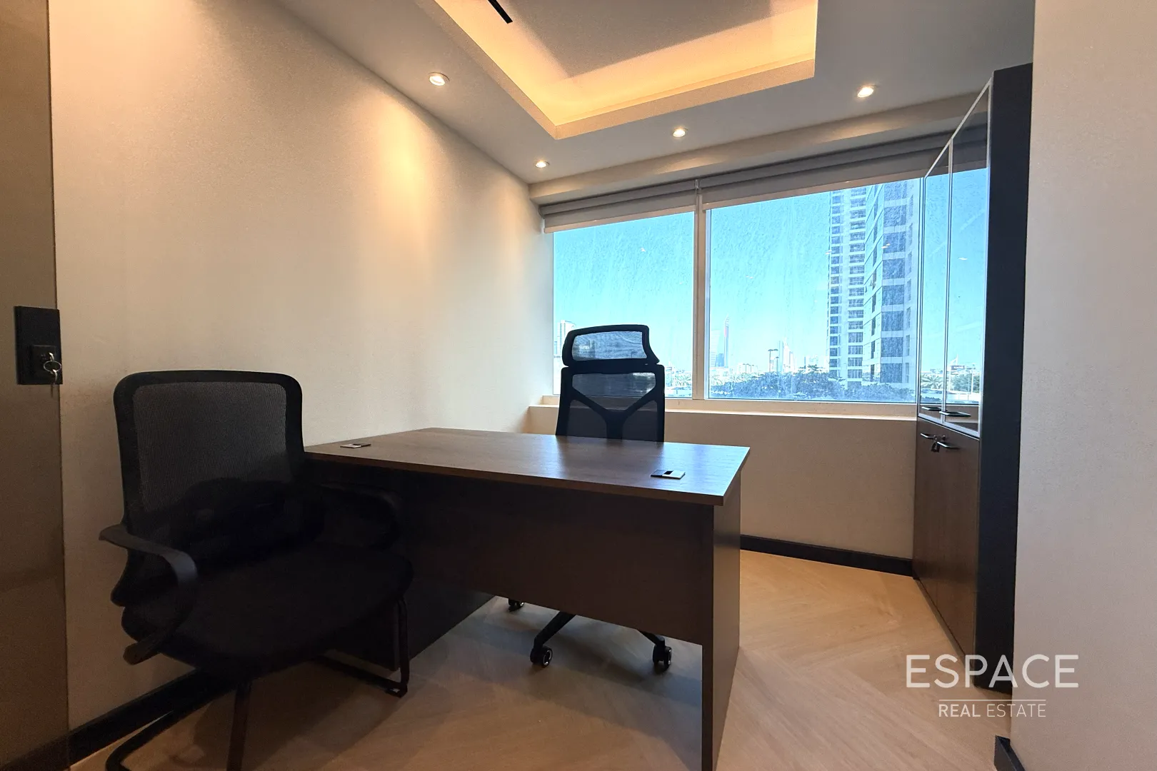 single static gallery