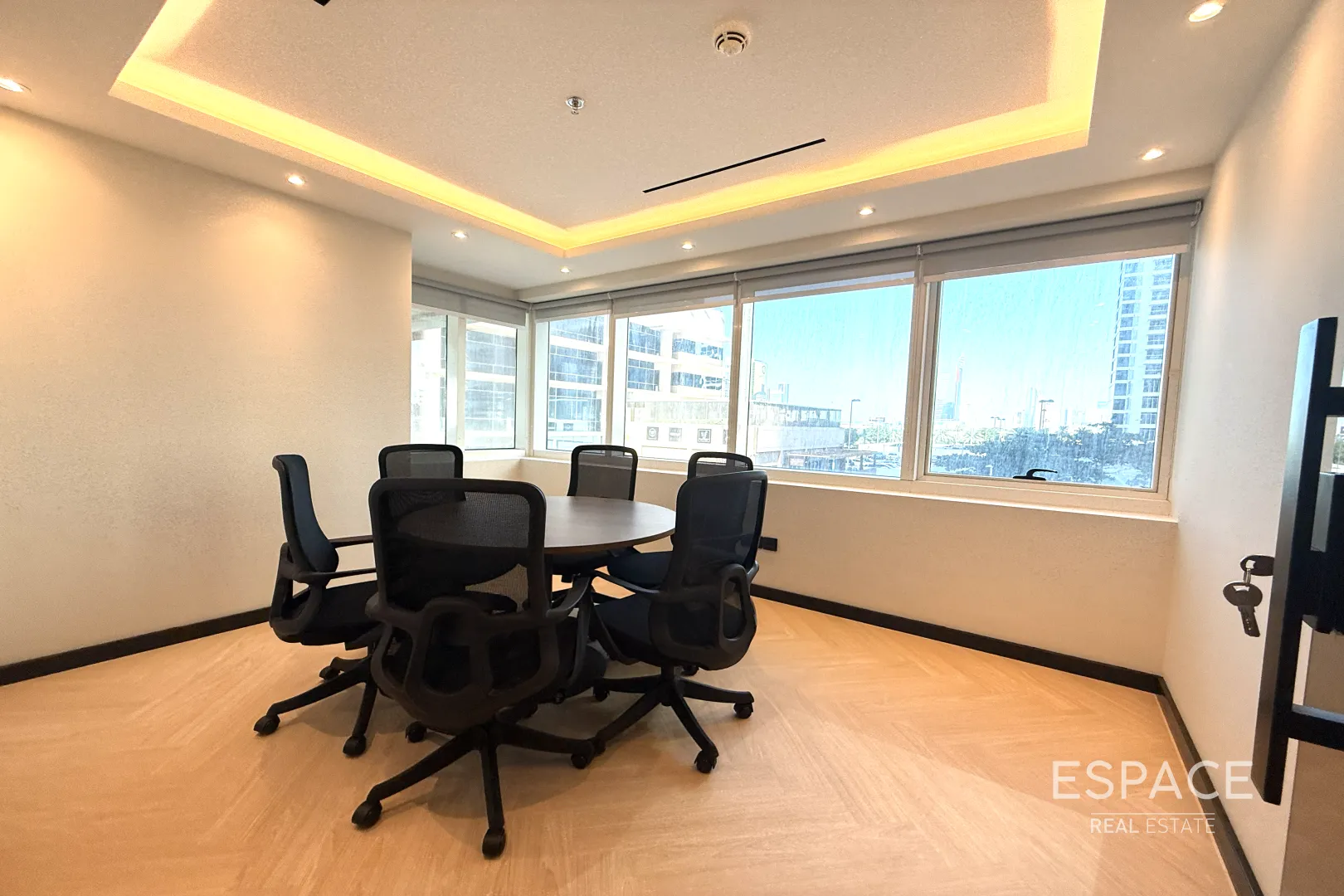 PropertiesGalleryCamera