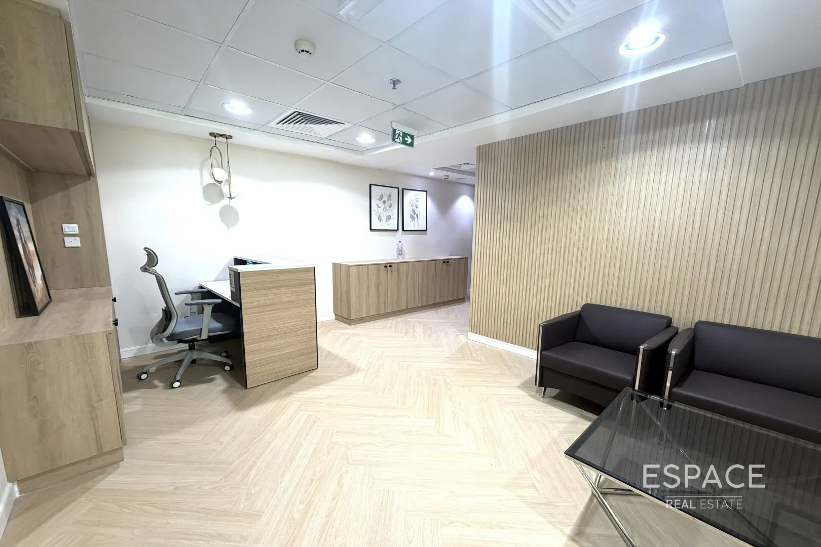 single static gallery