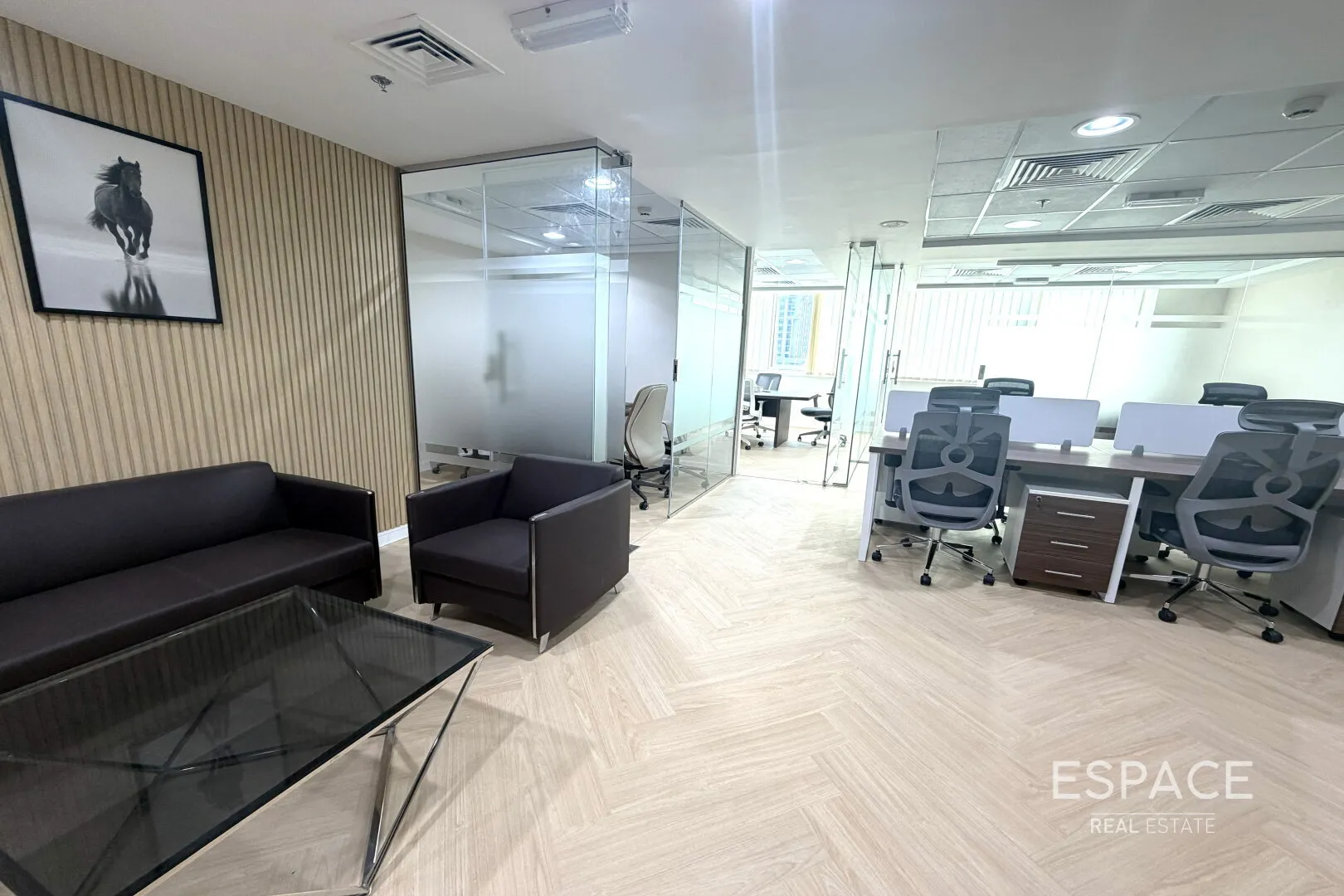 single static gallery