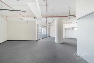 Damac Towers, Business Bay, Dubai - Espace