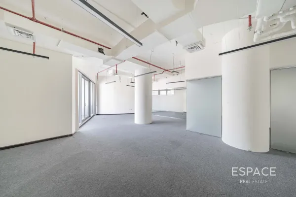 Damac Towers, Business Bay, Dubai - Espace
