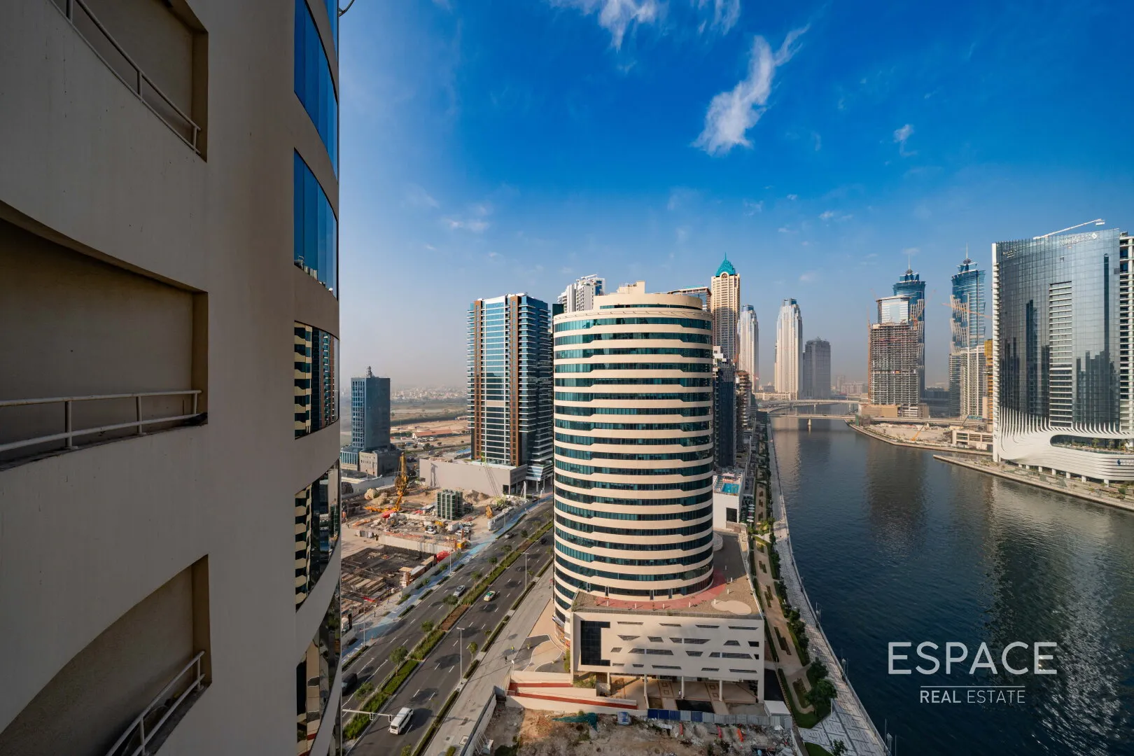 PropertiesGalleryCamera