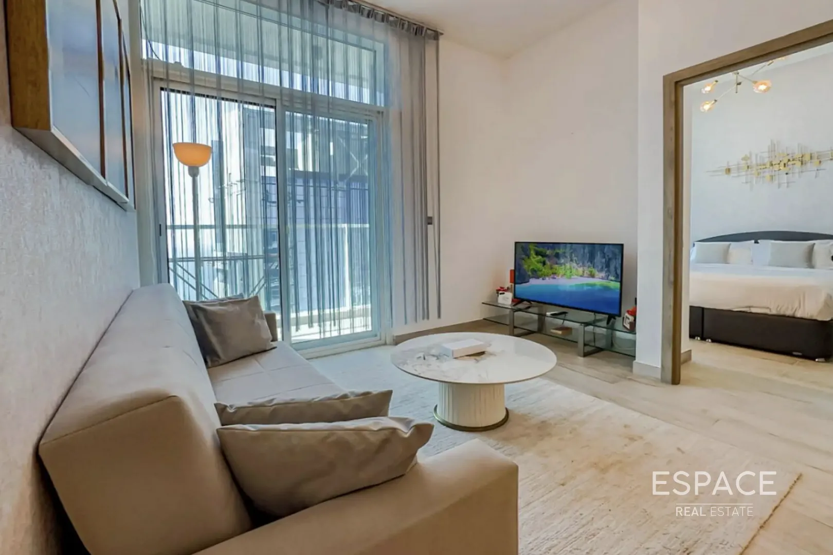 single static gallery