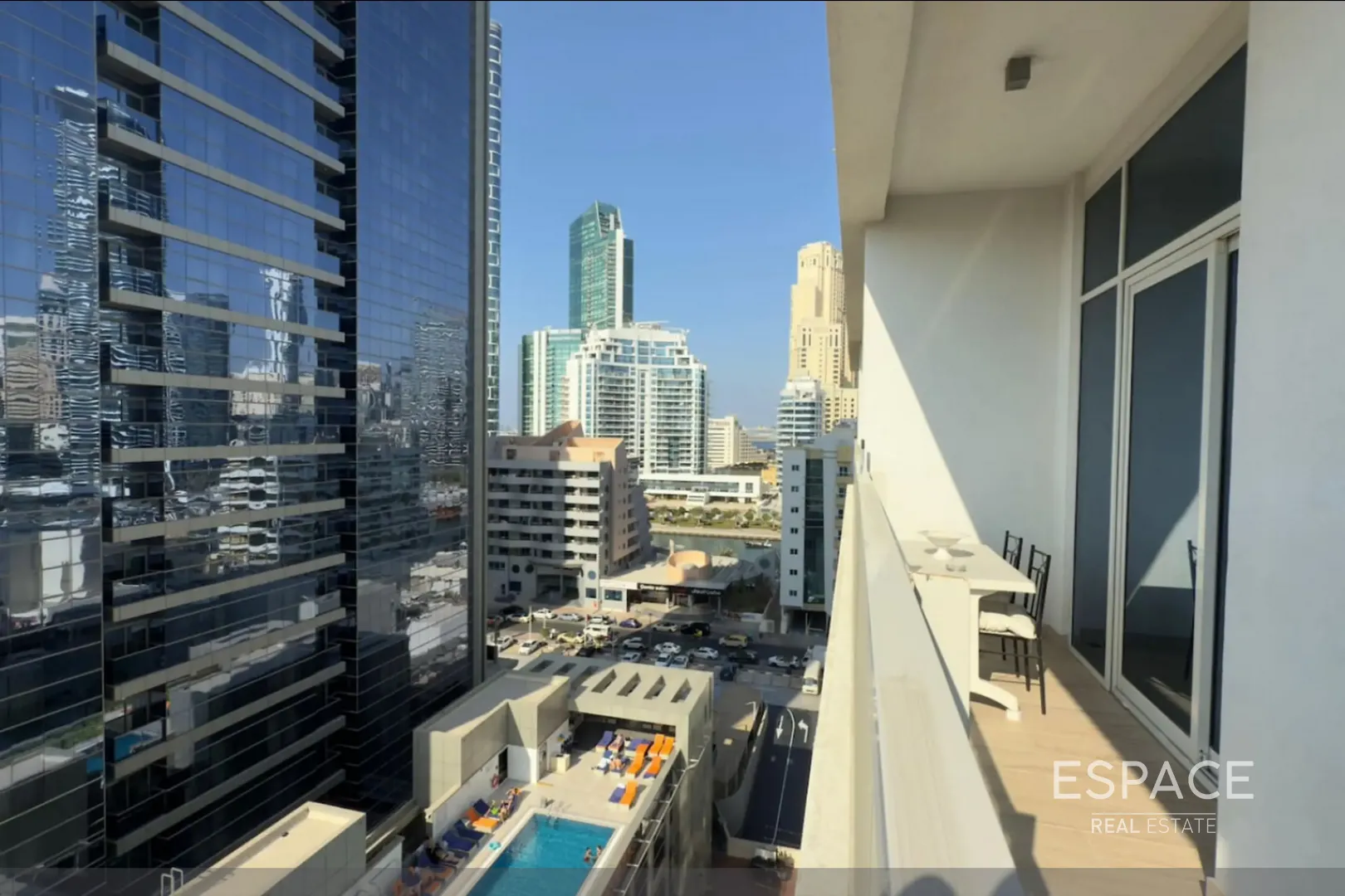 single static gallery