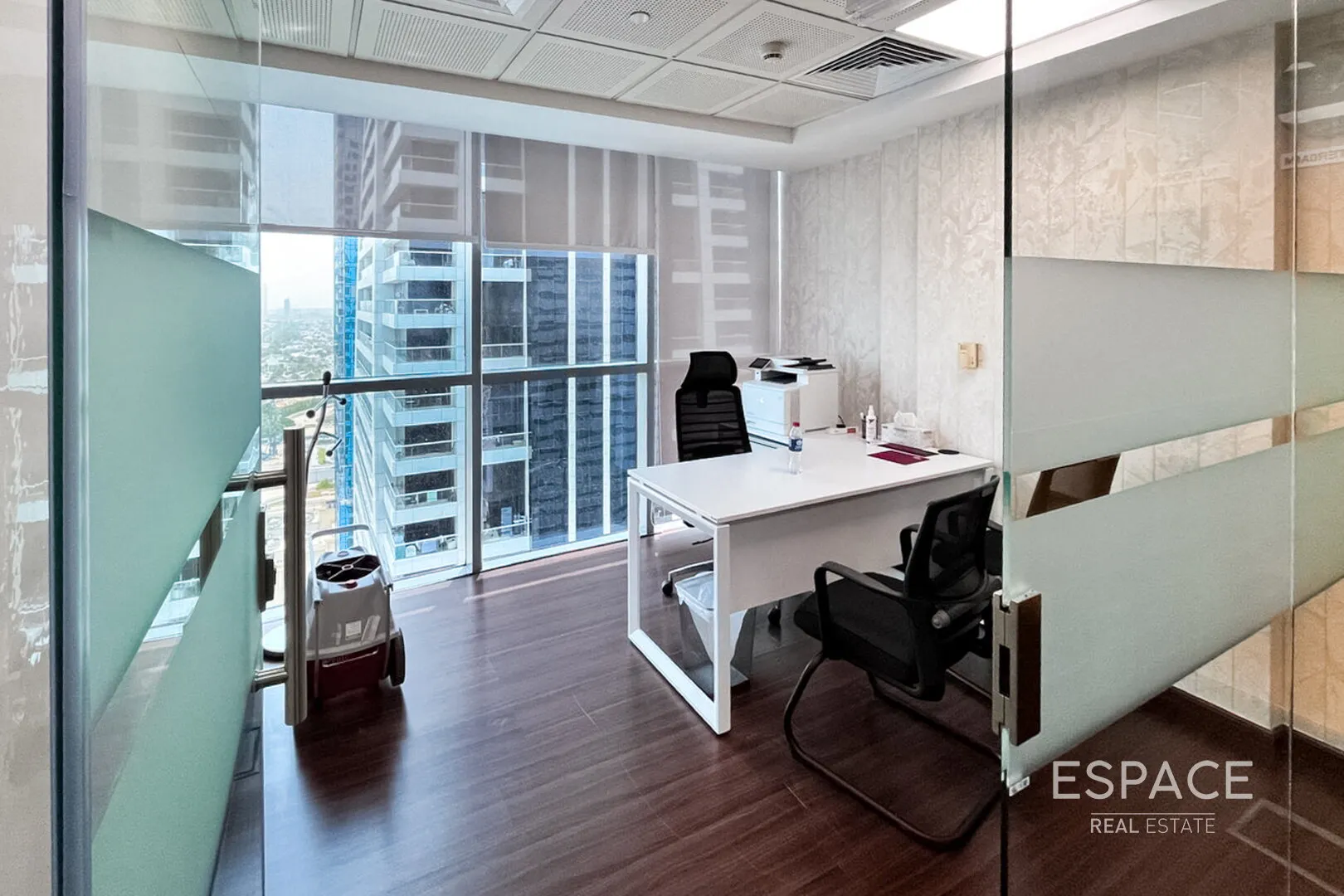 single static gallery