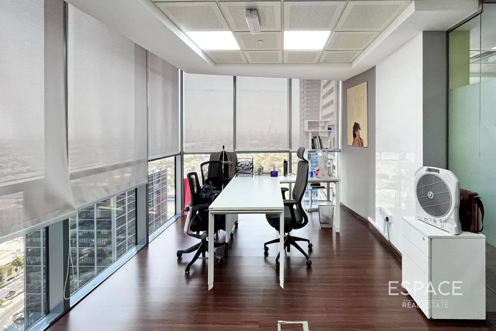 PropertiesGalleryCamera