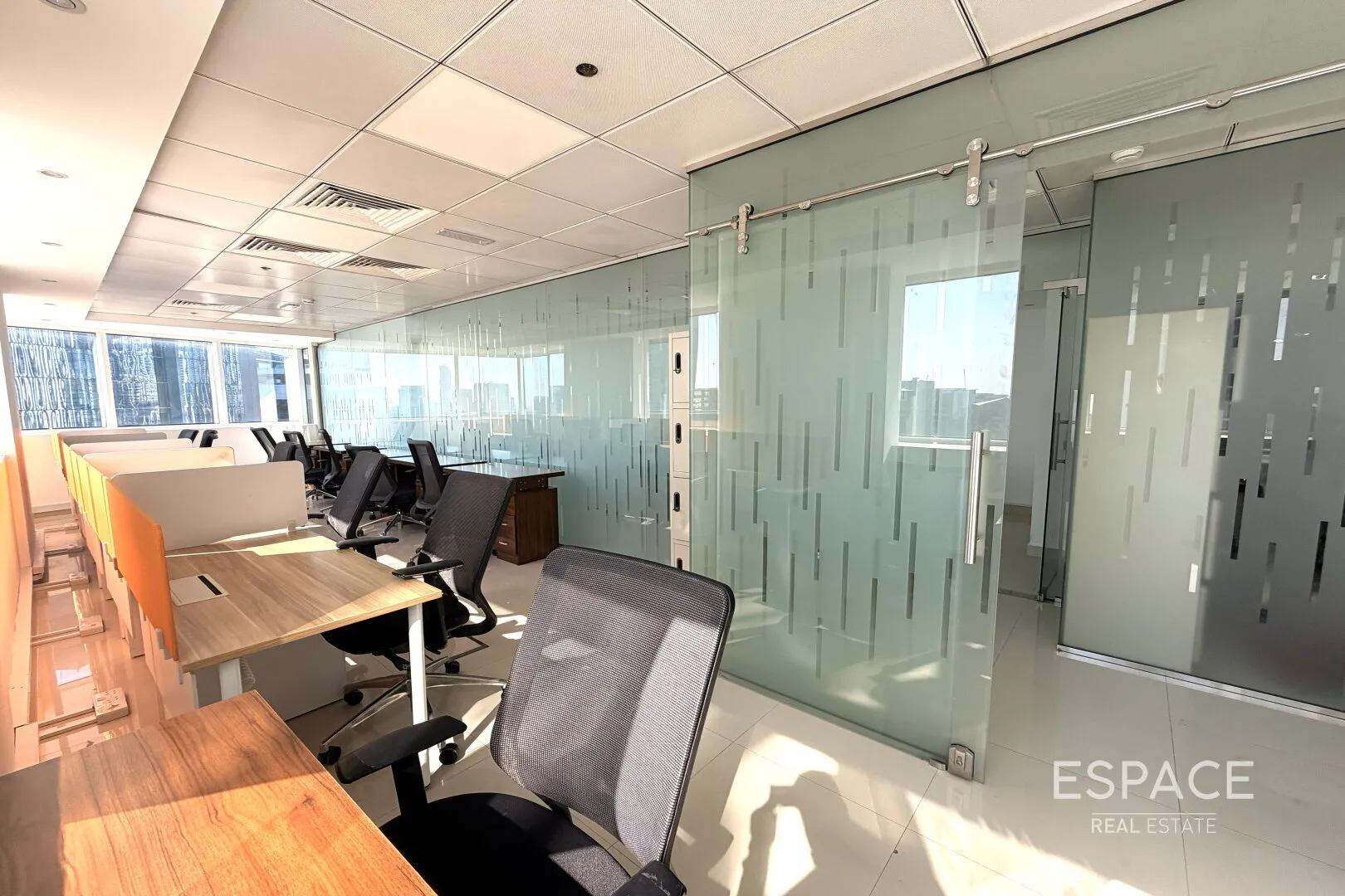 single static gallery