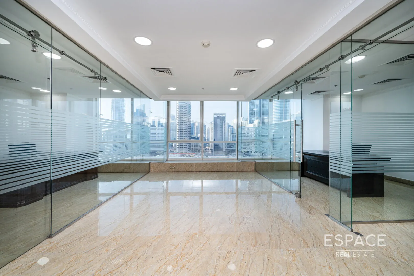 single static gallery