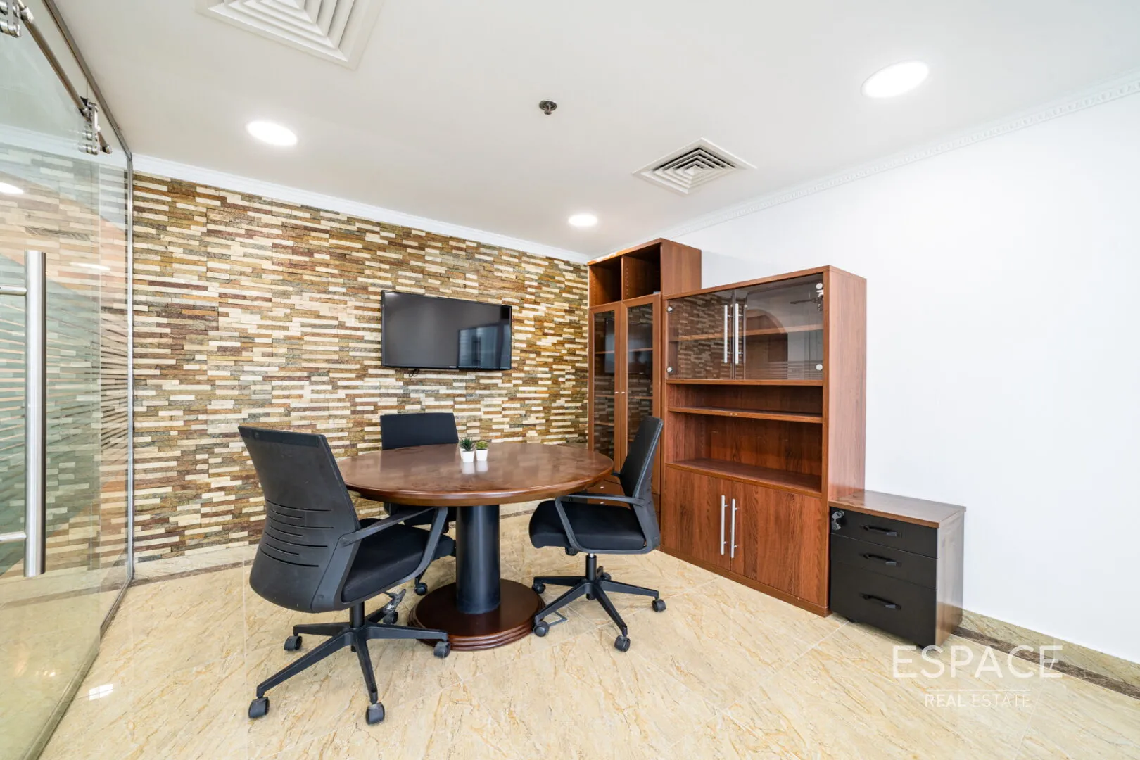 single static gallery