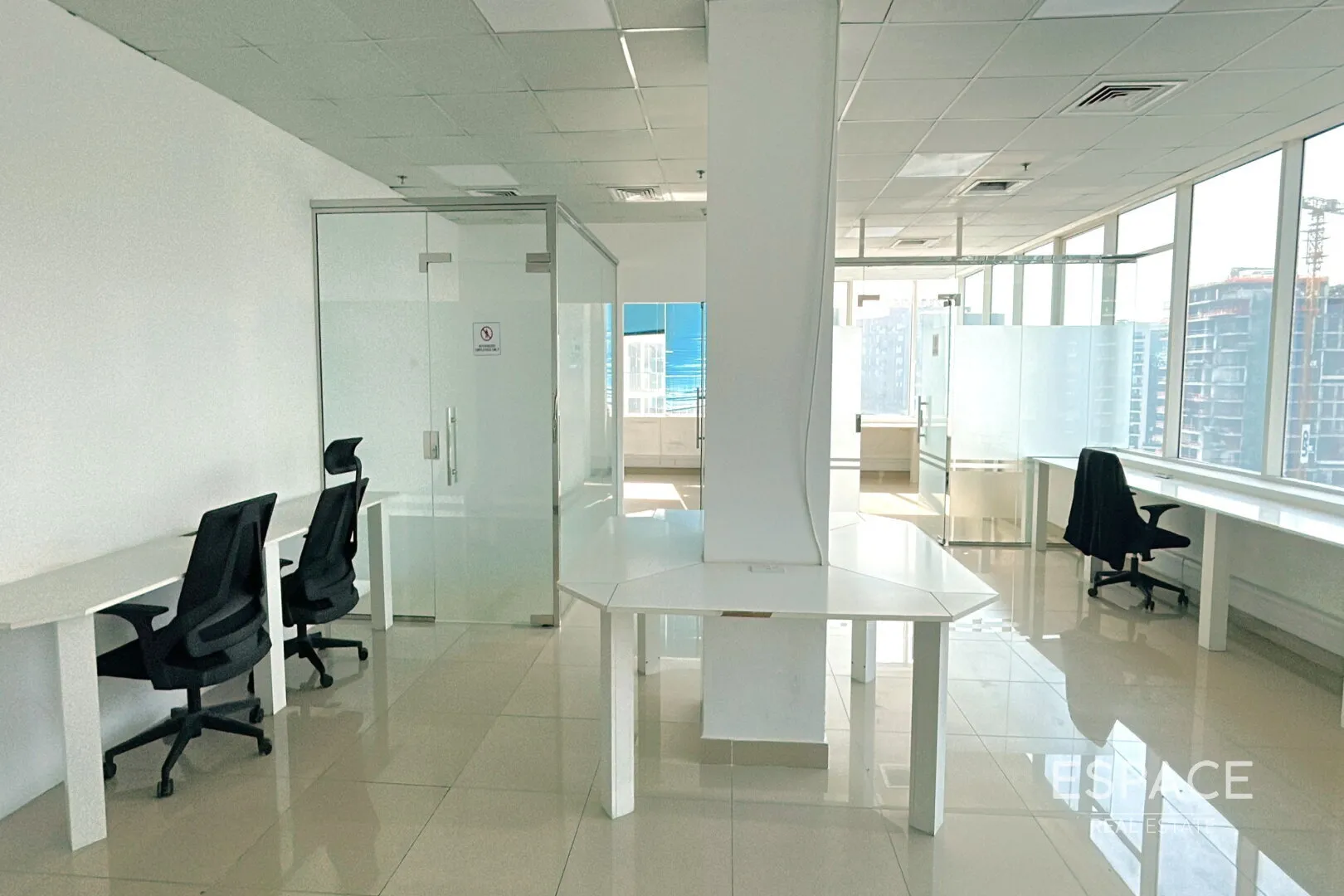 single static gallery