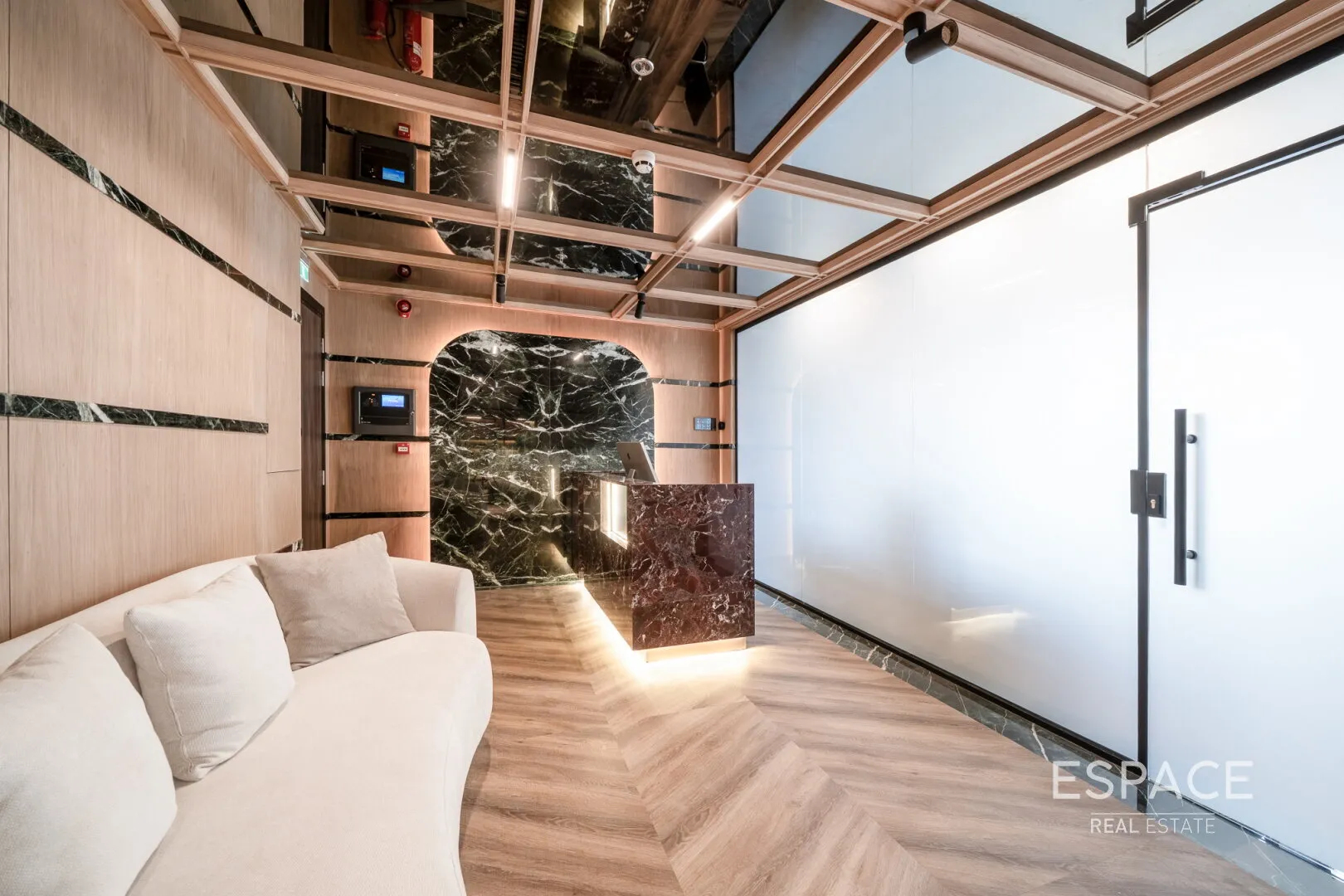 PropertiesGalleryCamera