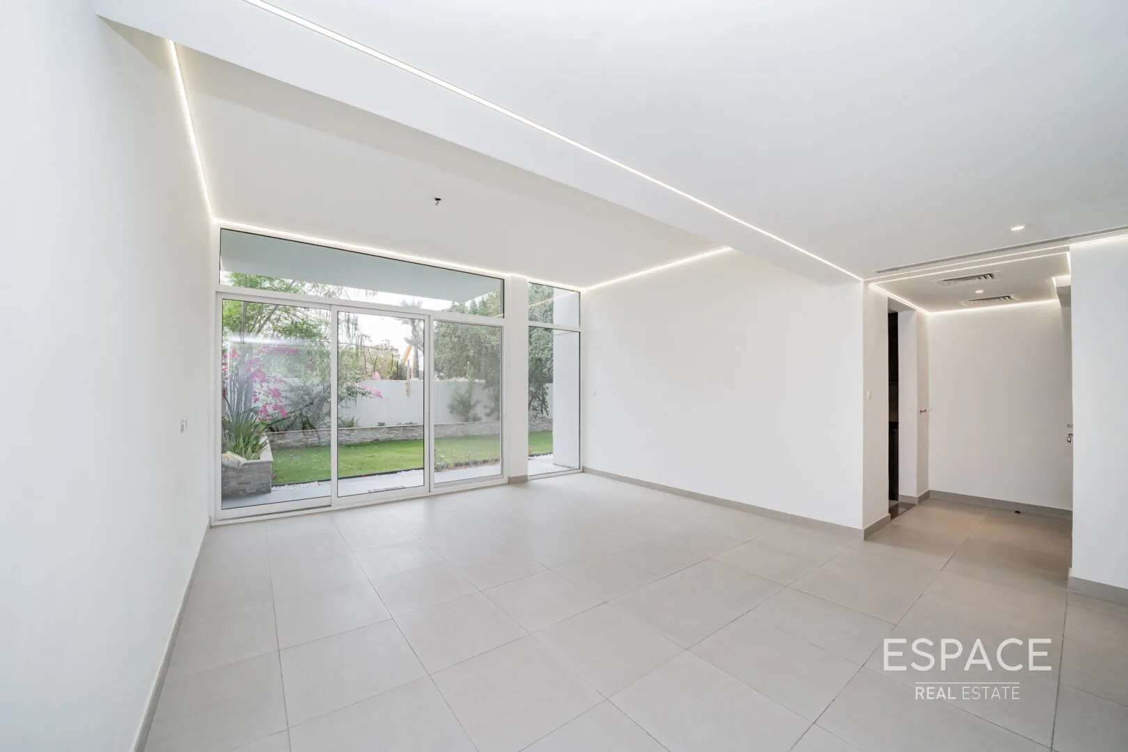 single static gallery