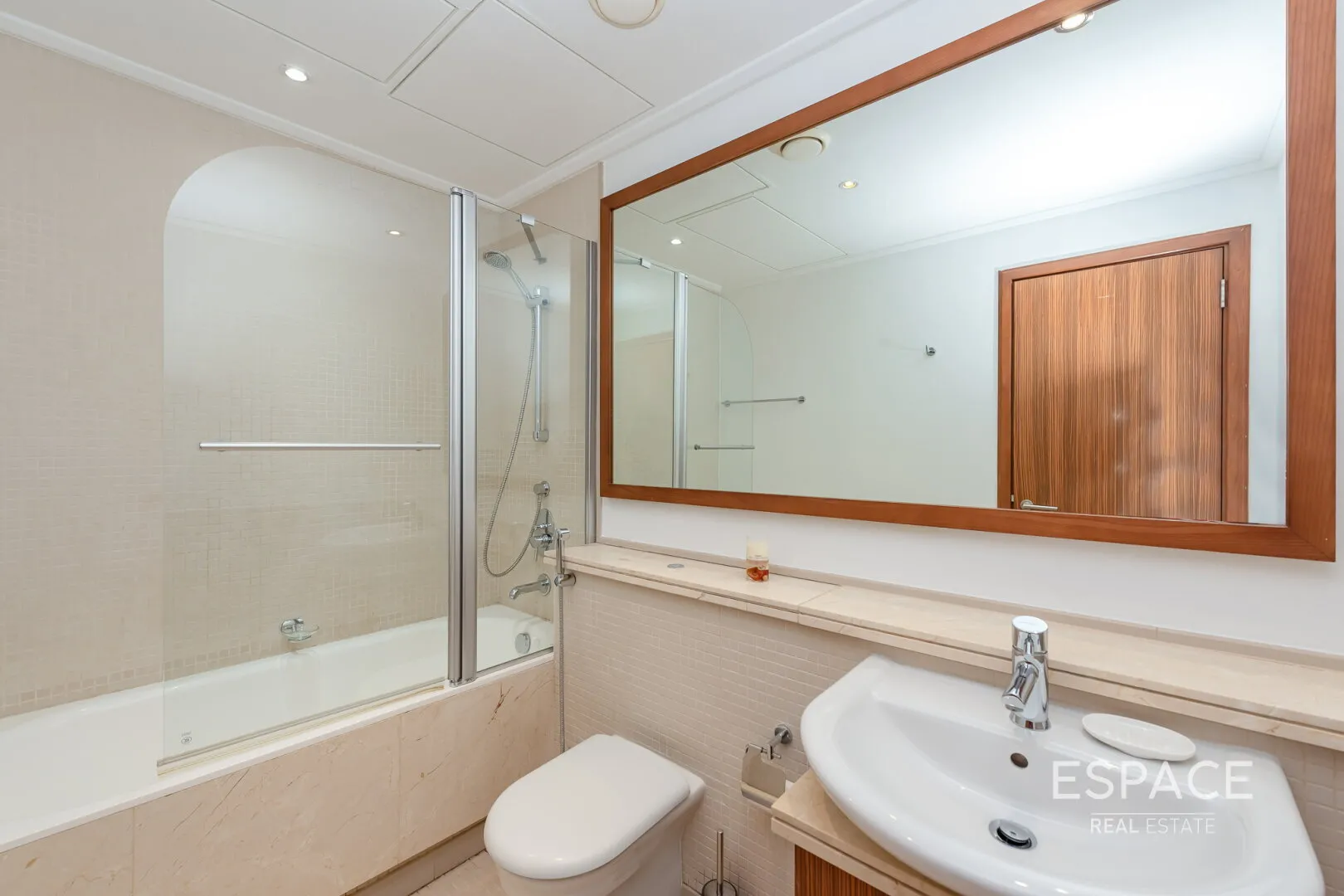 single static gallery