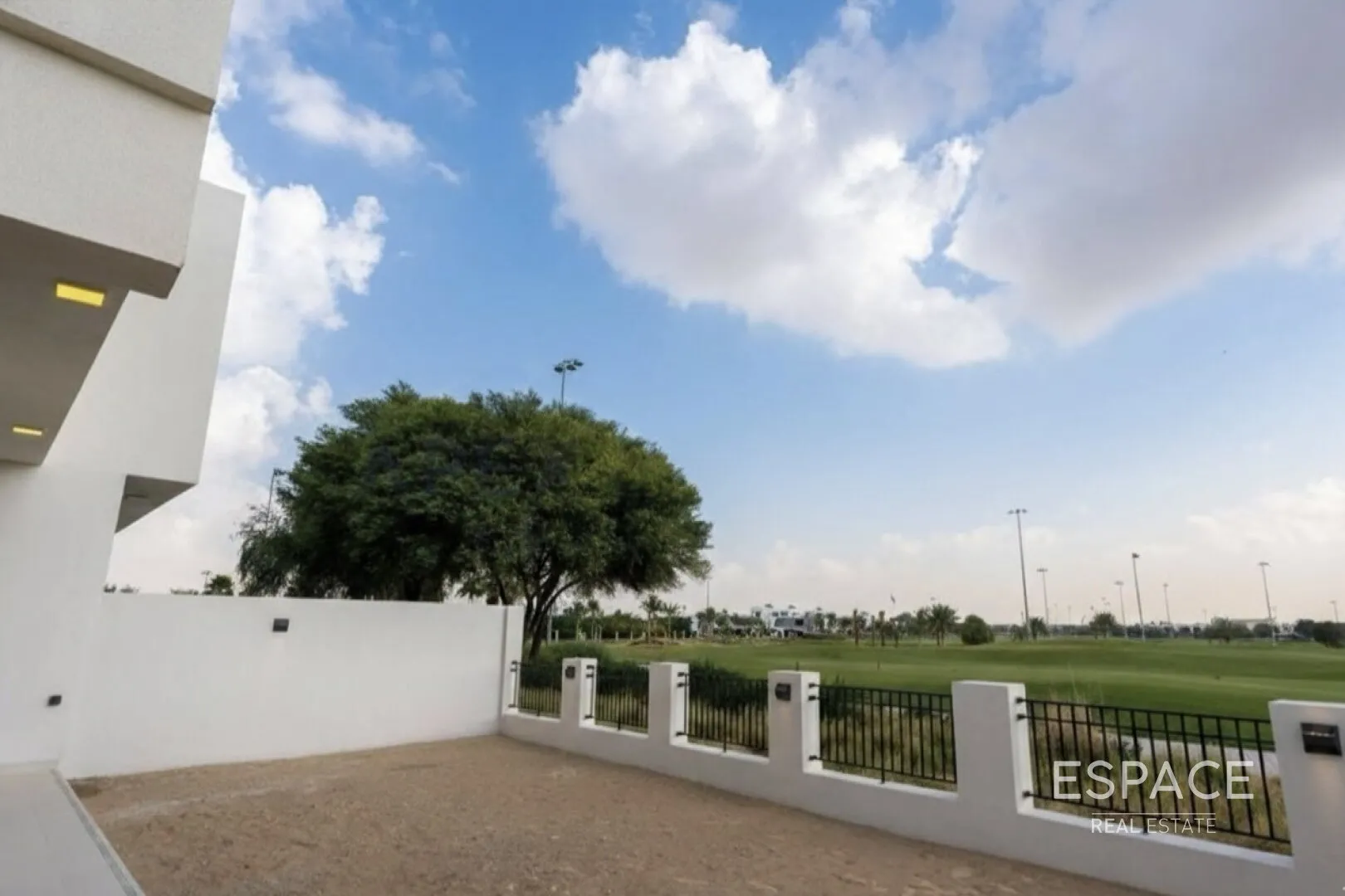 single static gallery