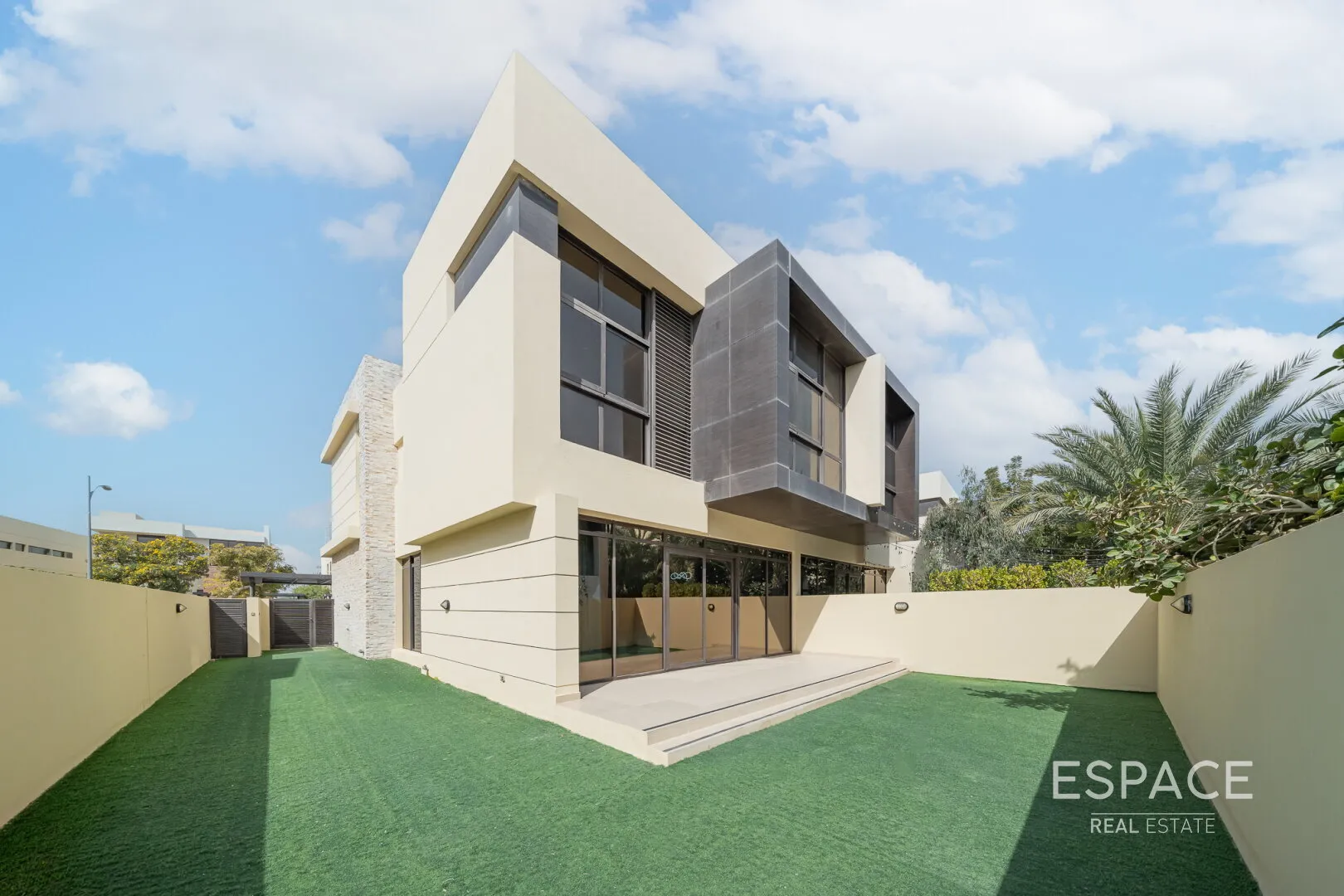 single static gallery