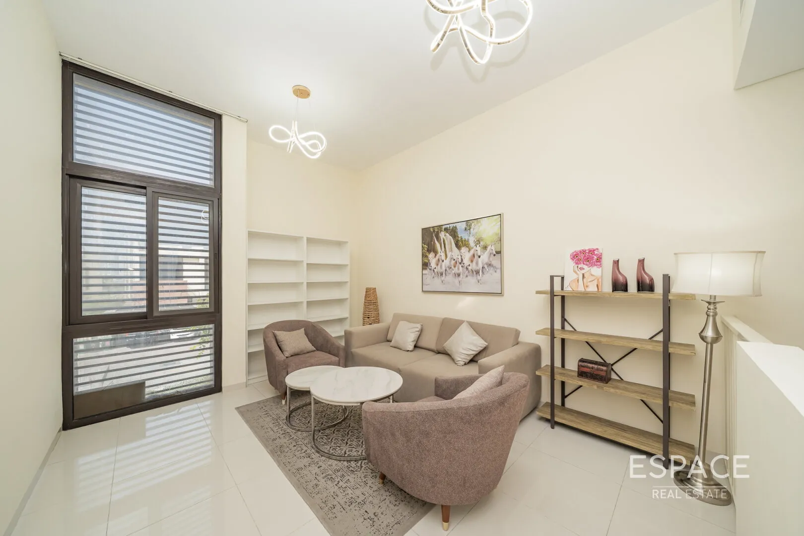 single static gallery