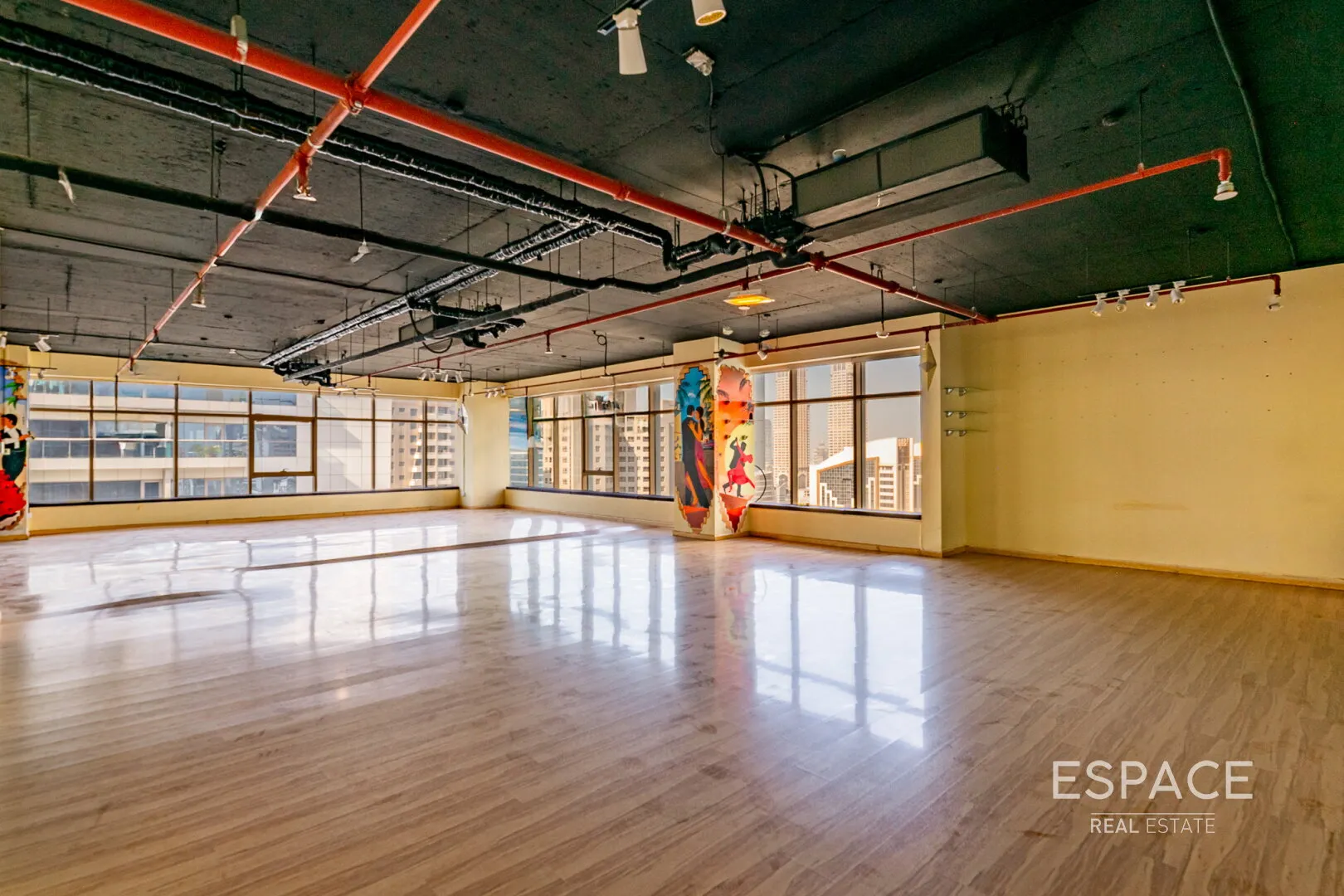 PropertiesGalleryCamera