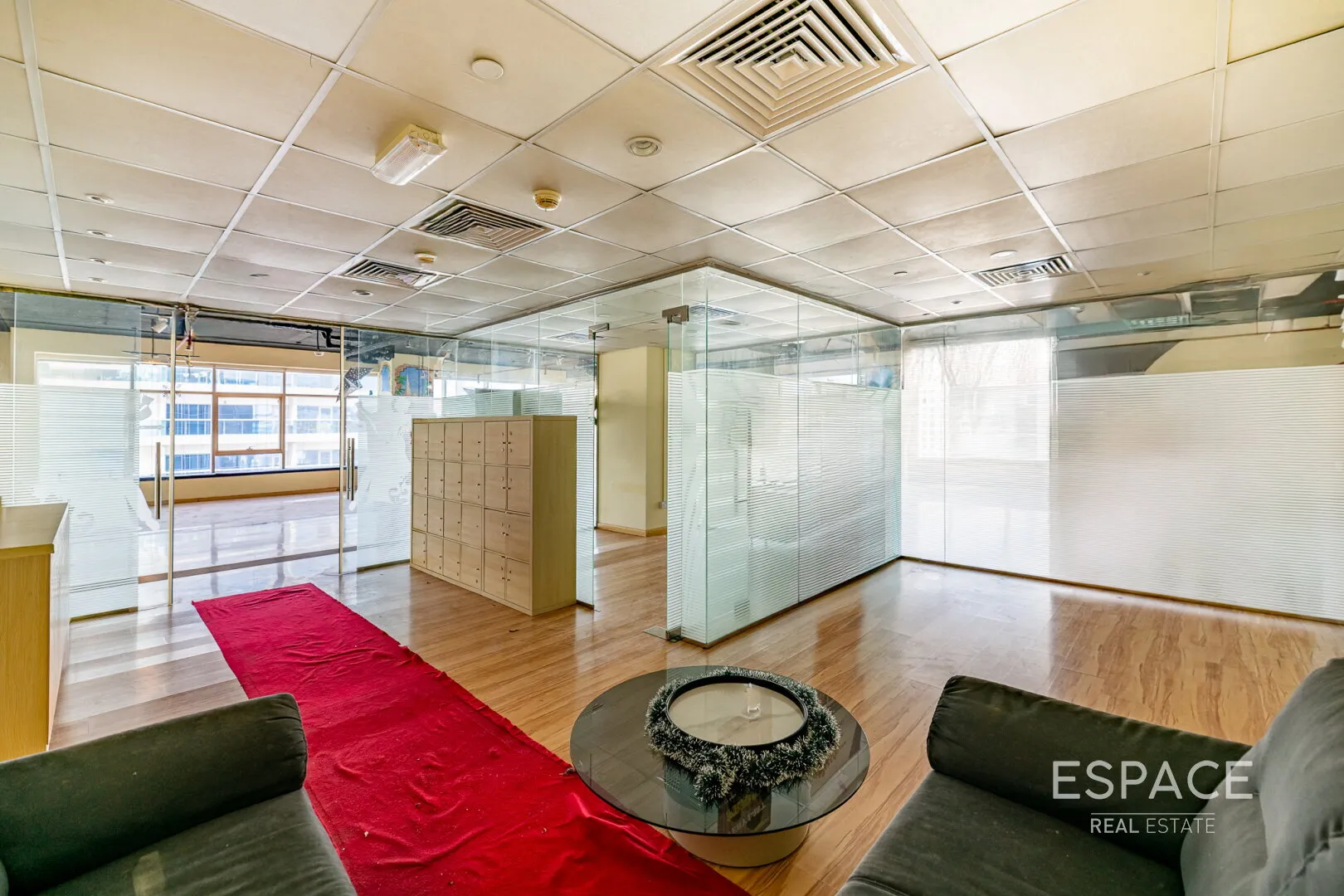 single static gallery