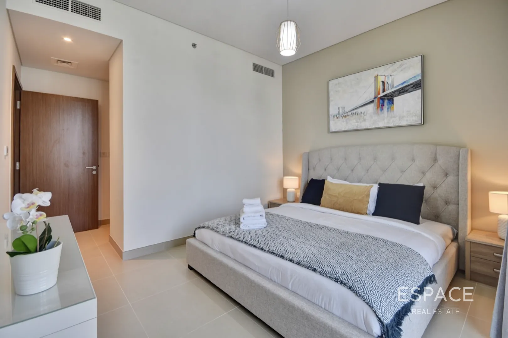 single static gallery