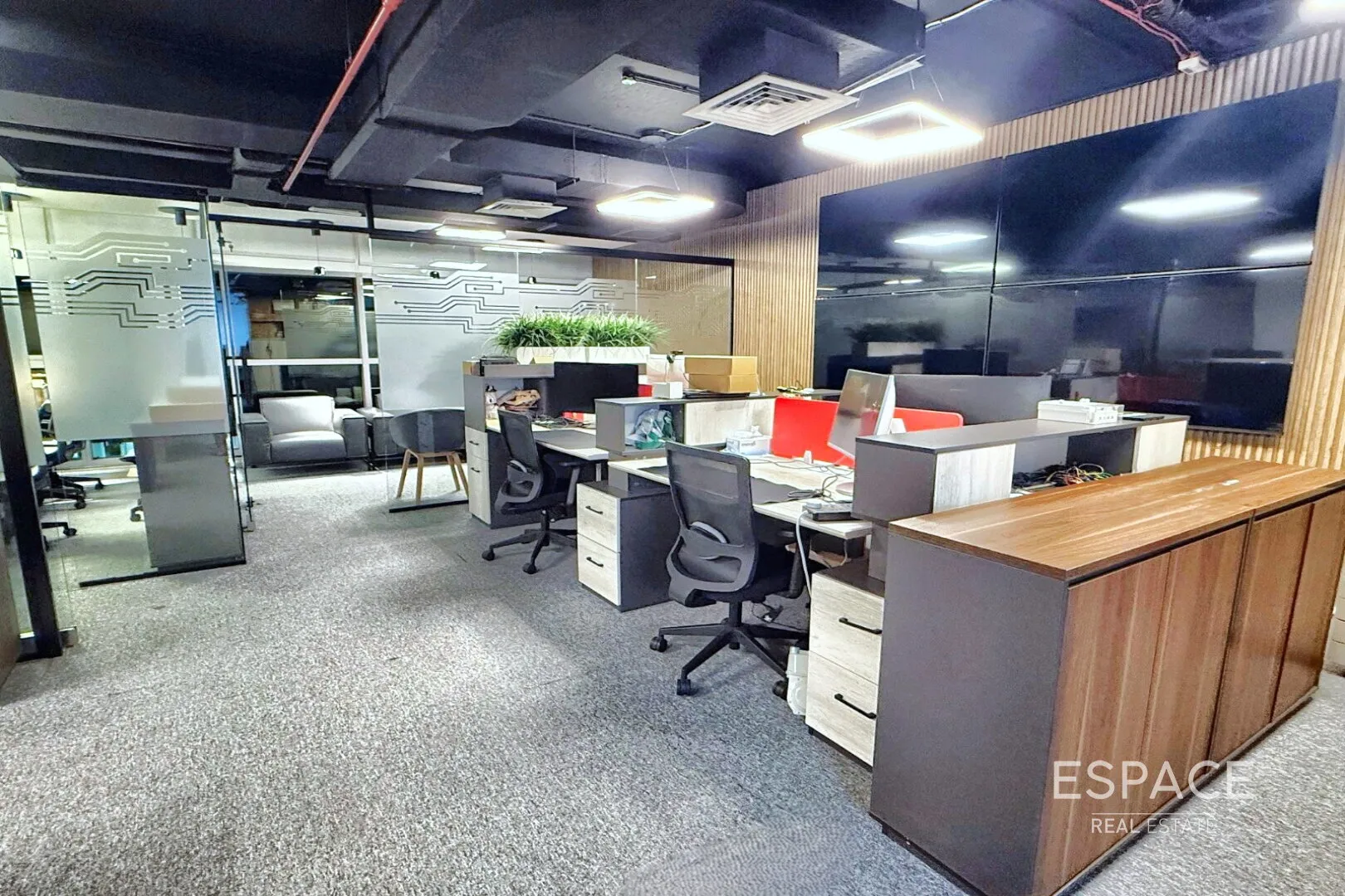 single static gallery