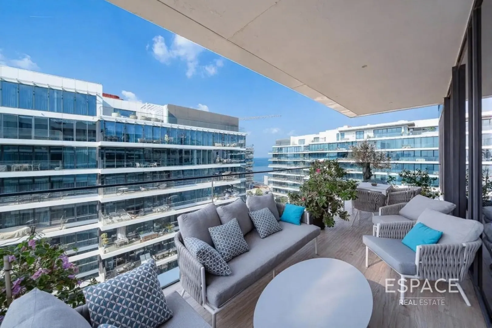 single static gallery