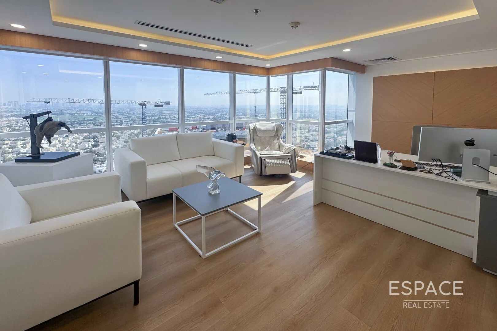 single static gallery