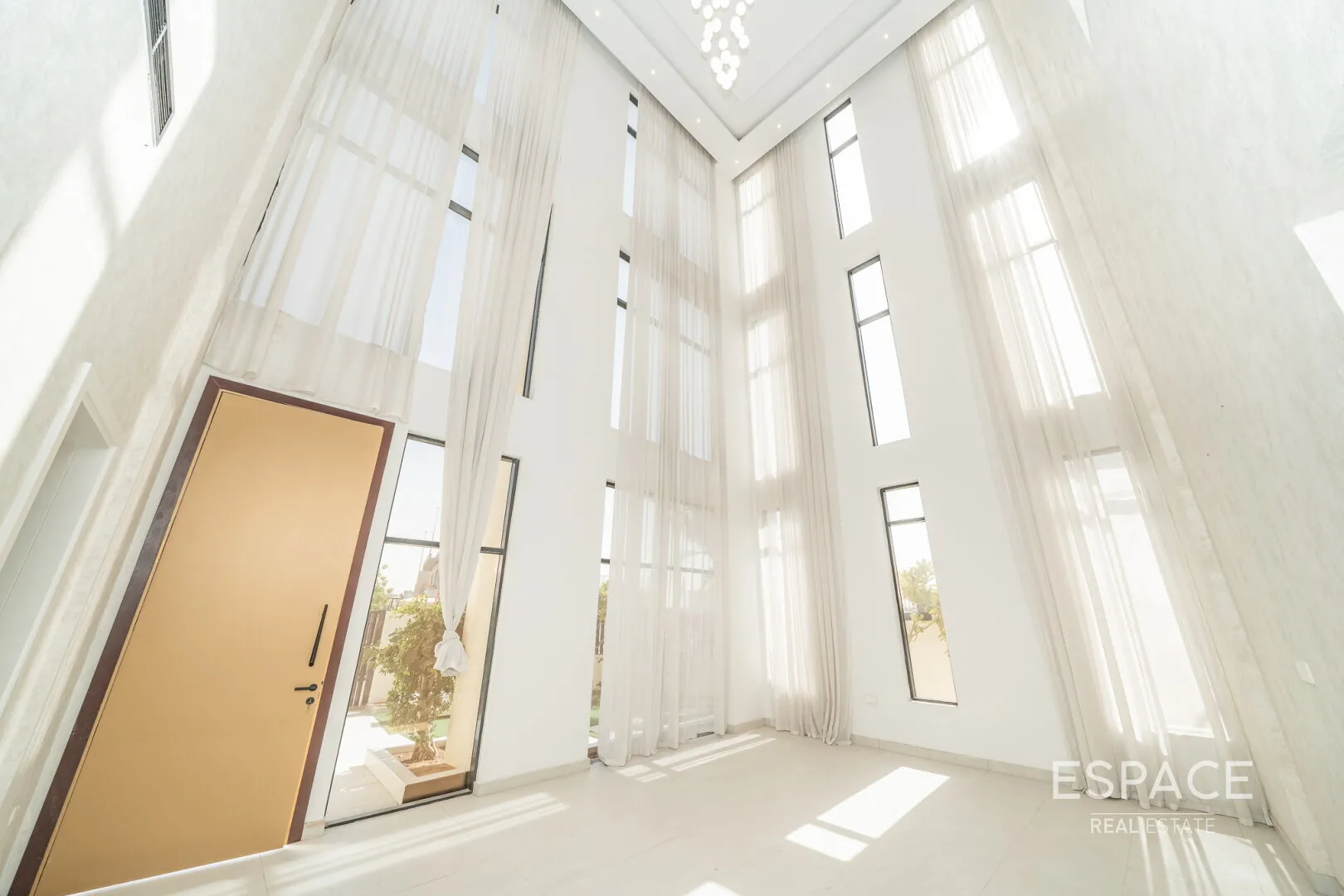 single static gallery